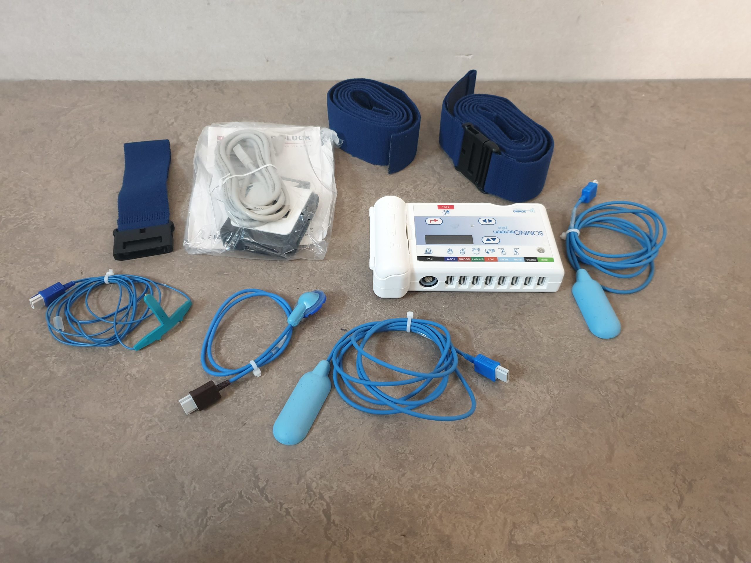 Somno Medics SOMNOscreen Plus PSG Polysomnographic System + Zubehör — image 1 of 6