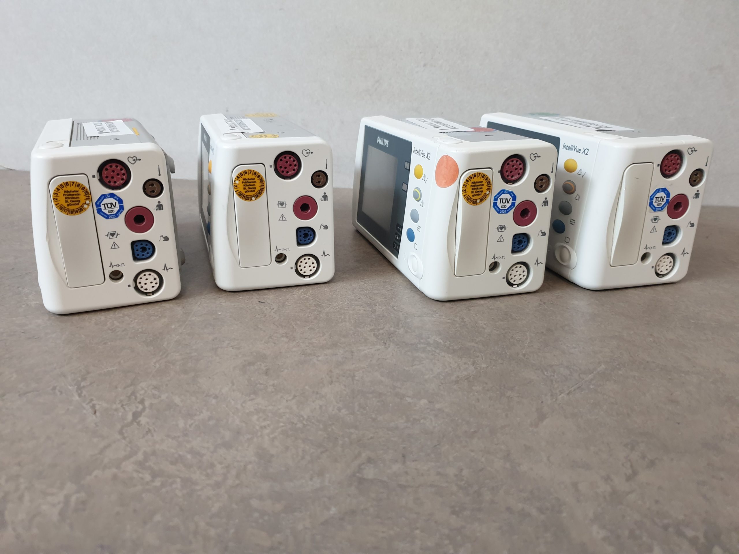 Philips IntelliVue X2 M3002A Patient Monitor Überwachungsmonitor – thumbnail 4
