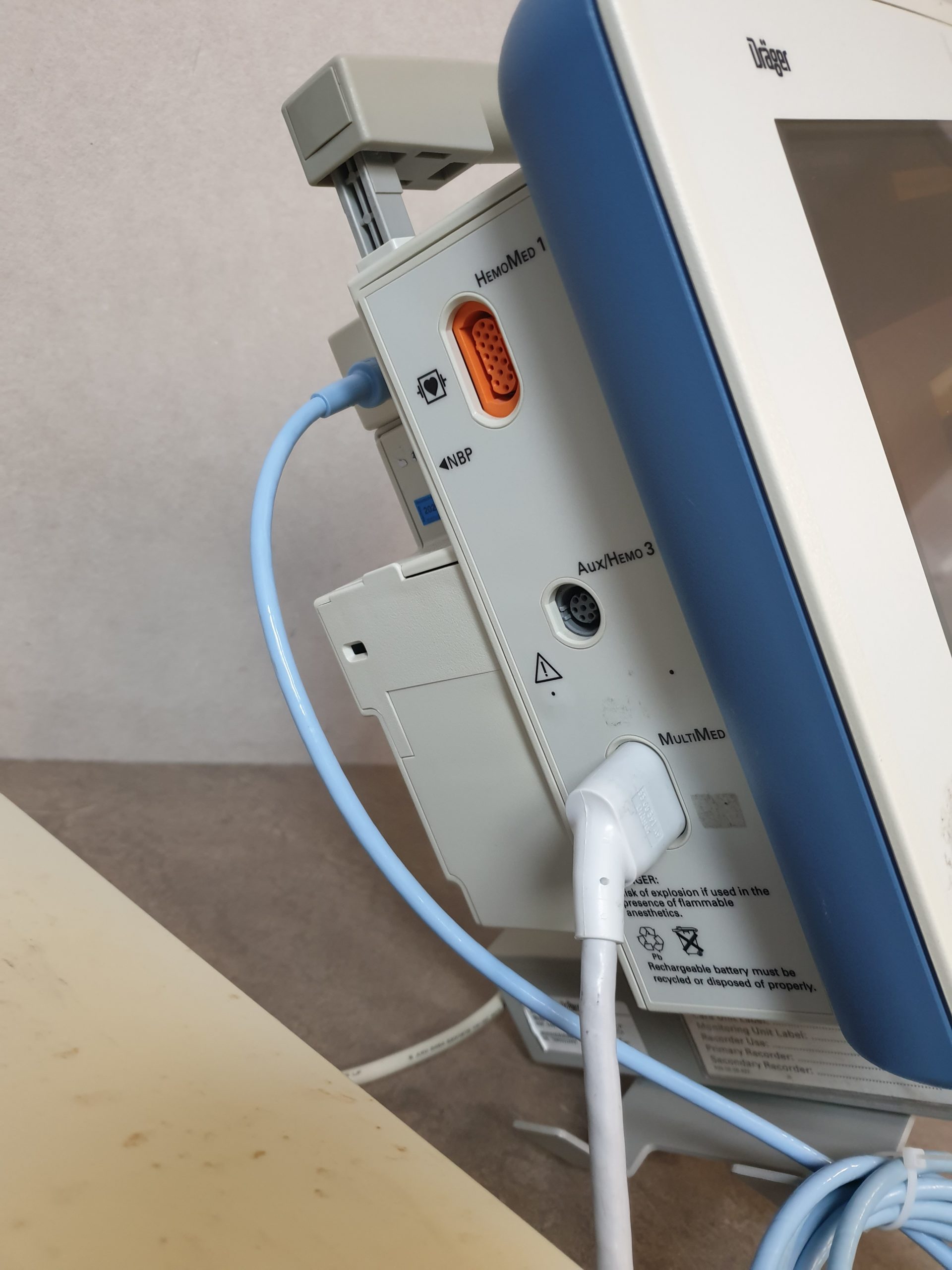 Draeger Dräger Infinty Delta Monitor + Miltimed Kabel thumbnail 7