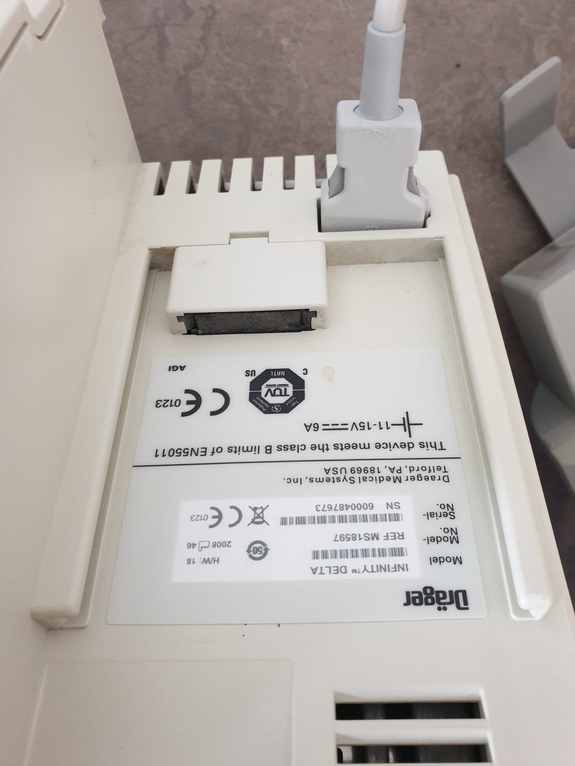 Draeger Dräger Infinity Delta Patientenmonitor mit Zubehör — thumbnail 10