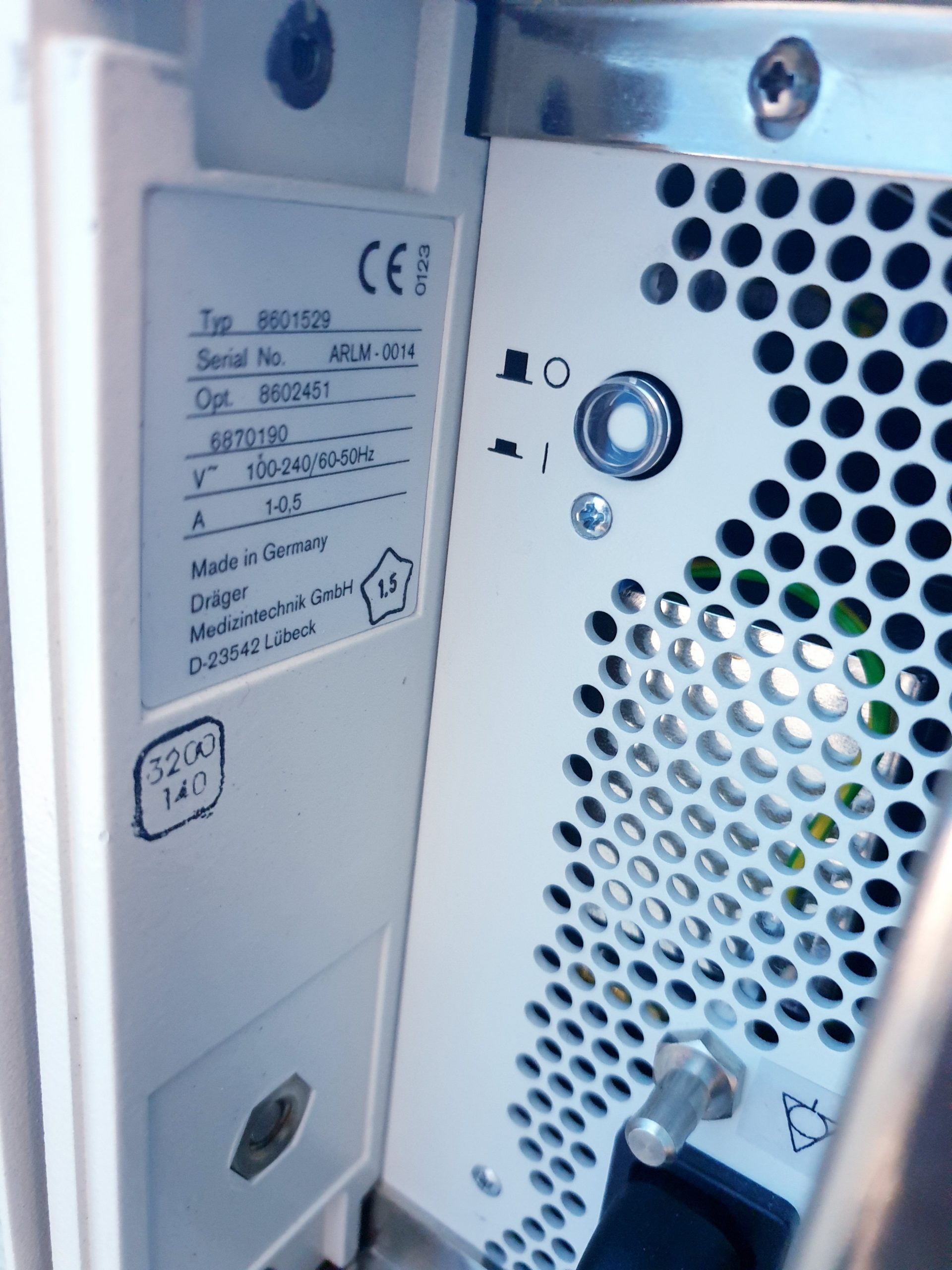 Dräger Draeger PM8050 PM8050 NMR Überwachungsmonitor Atemgasmonitor thumbnail 2