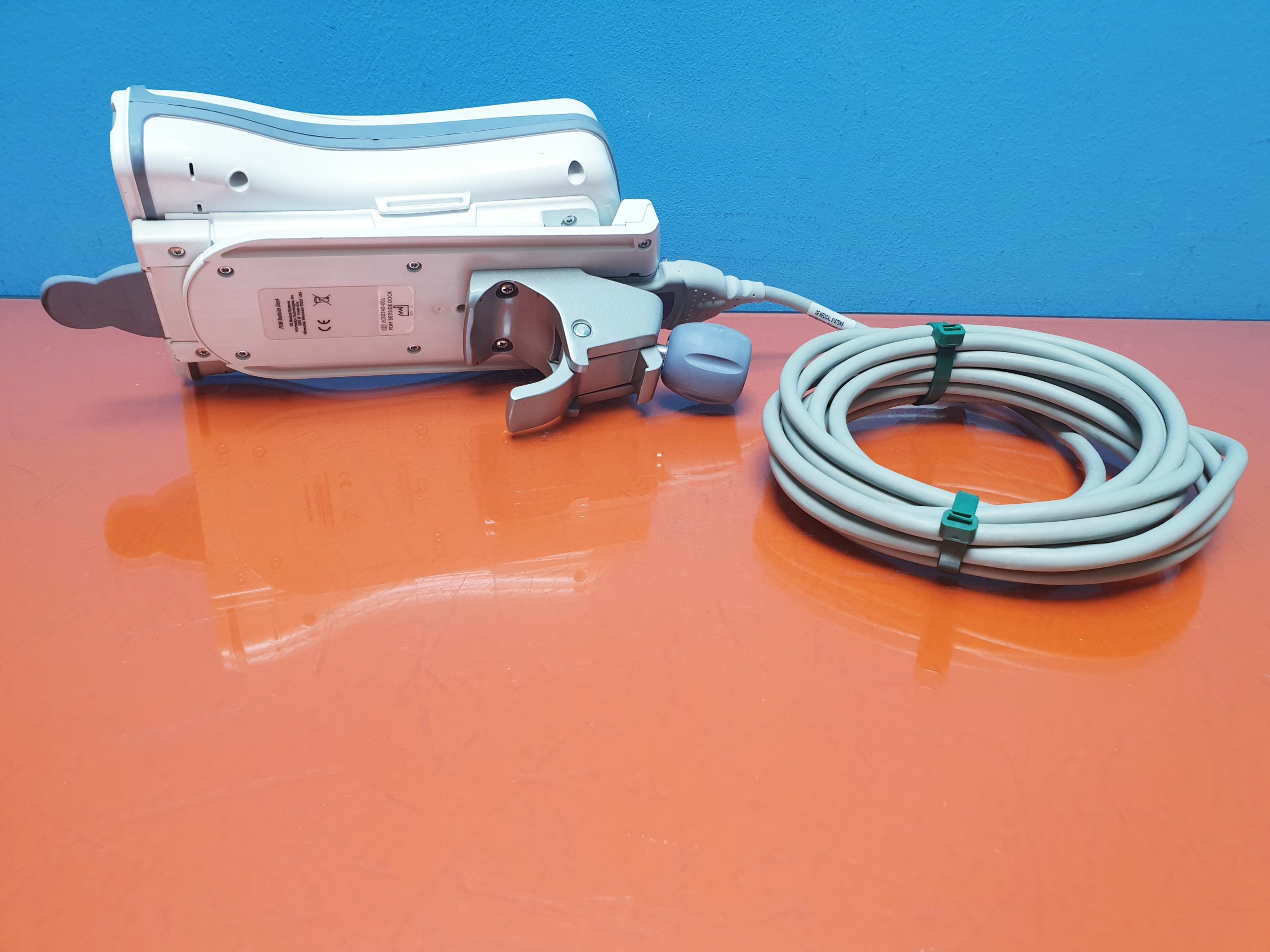 GE Patient Data Module Ref 2016793-002 mit GE PDM 2030340-001 Krankenbett Dock thumbnail 2