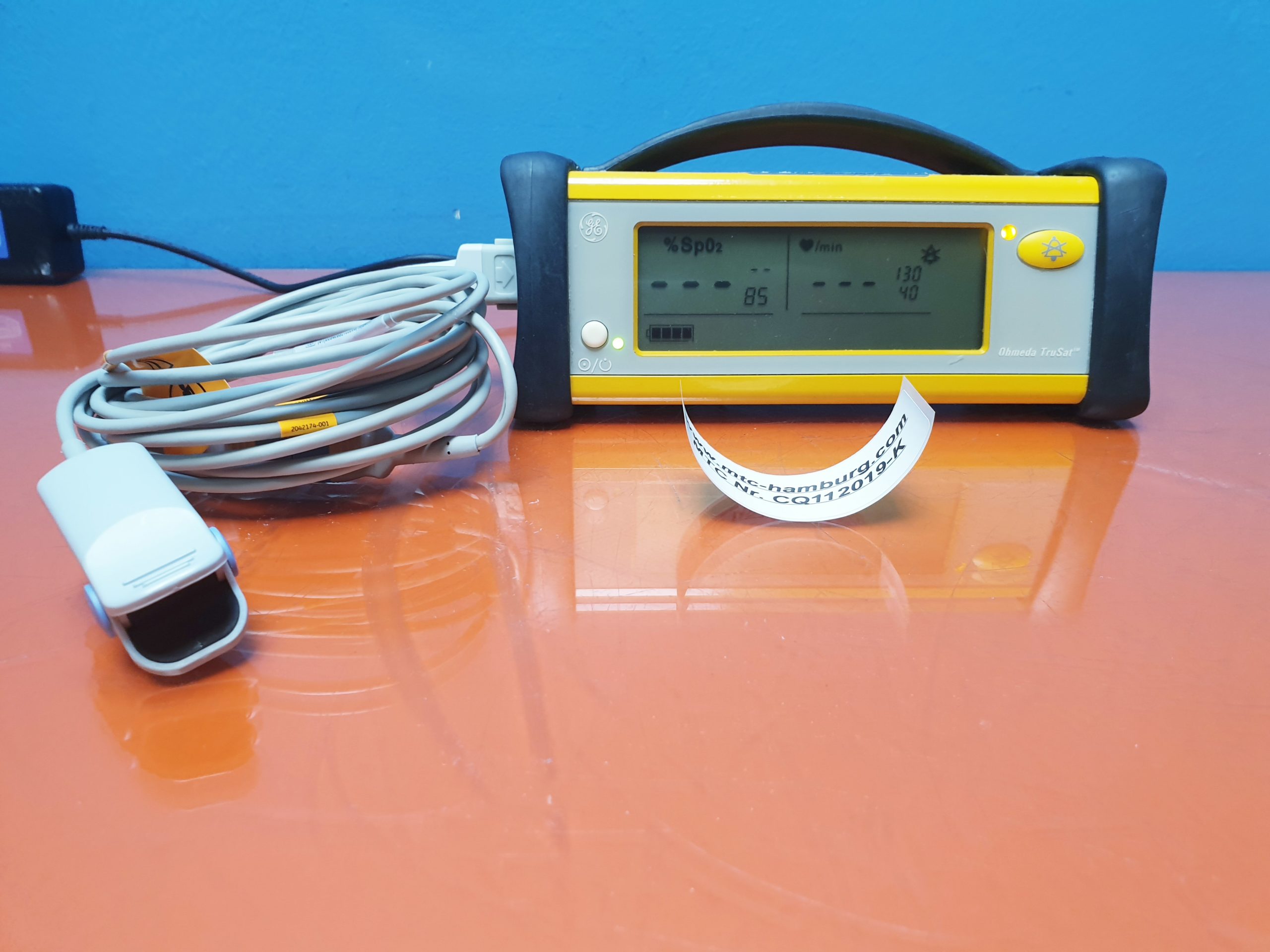 GE Healthcare TruSat Oximeter 6051-0000-190 mit Fingersensor — image 1 of 5
