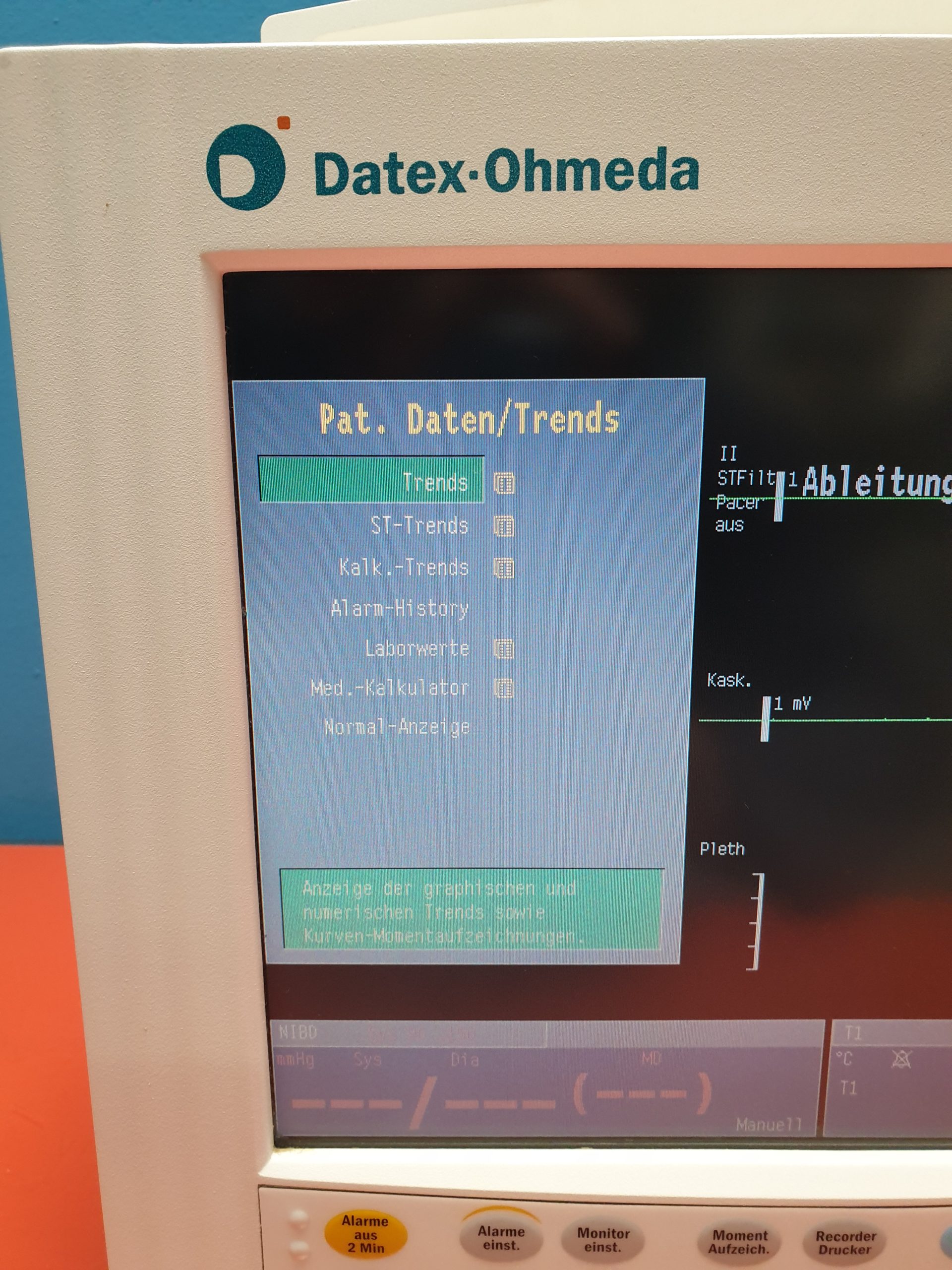 GE Datex Ohmeda S5 // S/5 anesthesie Monitor, Patientenüberwachungsmonitor // — image 1 of 3