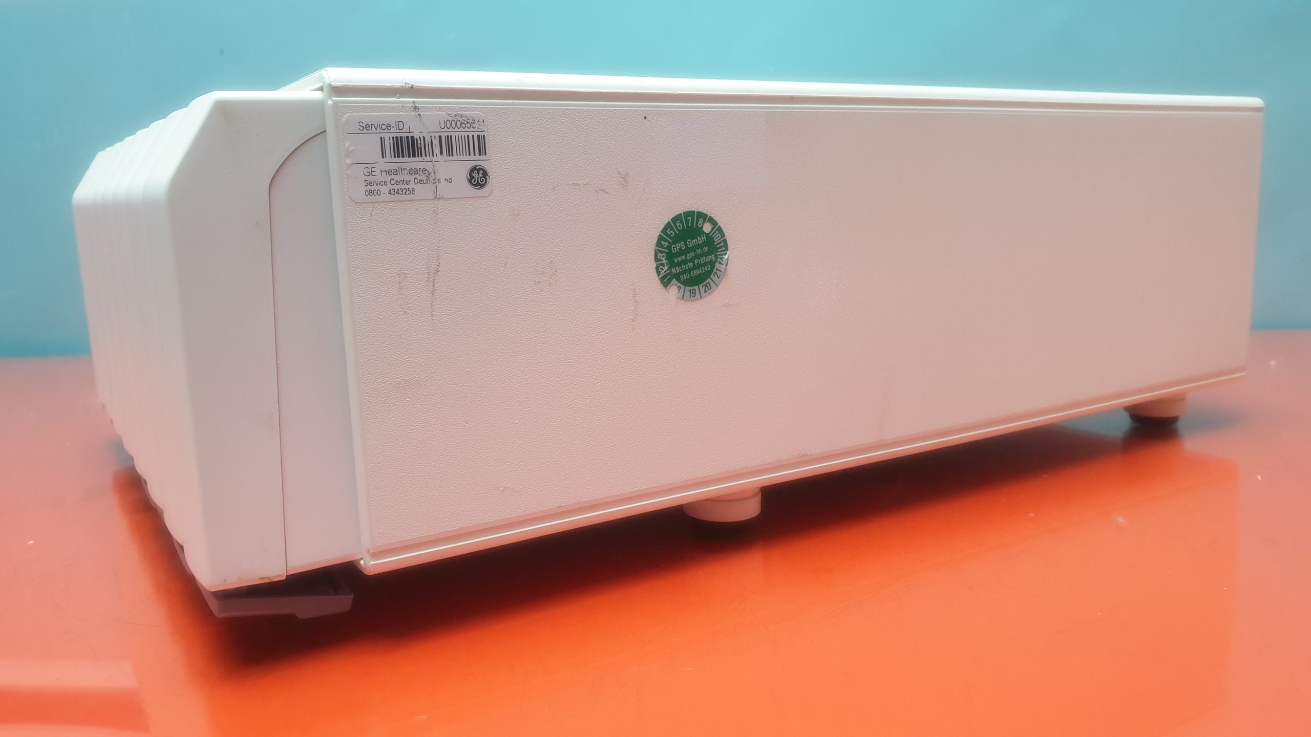 GE F-CU8-10-VG1 Module Rack mit Blenden thumbnail 2