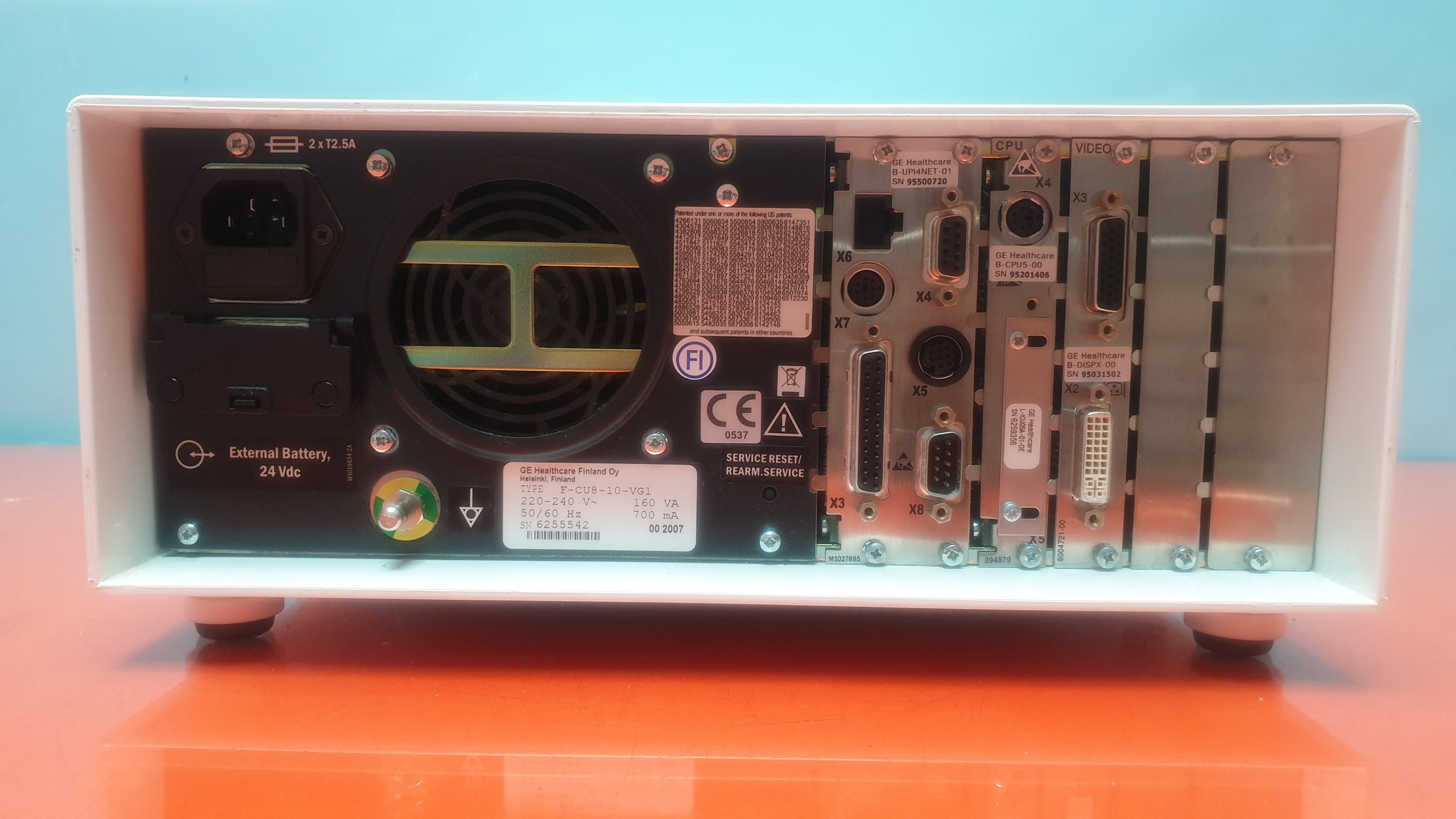 GE F-CU8-10-VG1 Module Rack mit Blenden thumbnail 4