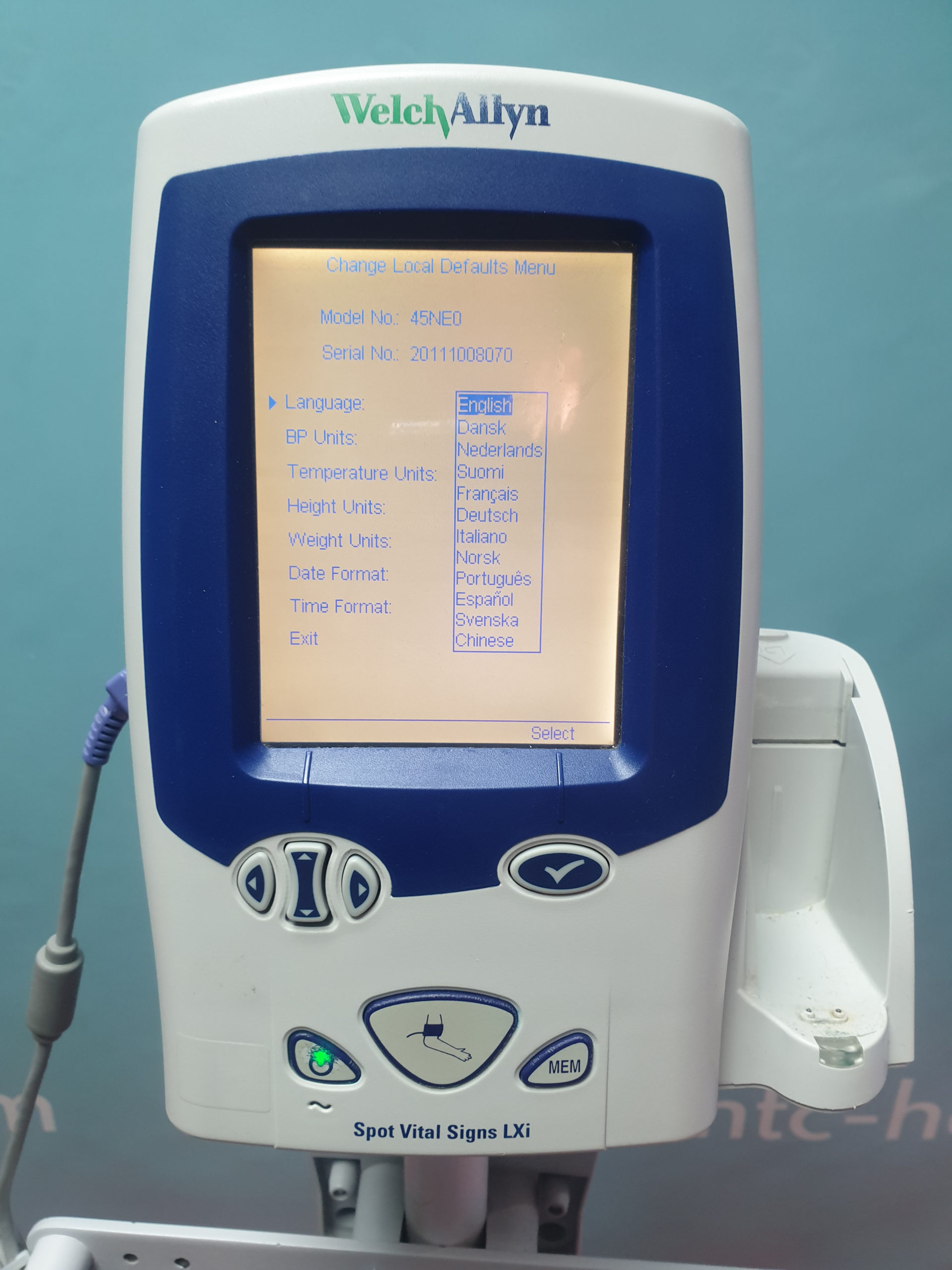 WelchAllyn Spot Vital Signs LXi 45NEO Überwachungsmonitor SpO2 + Blutdruck auf fahrbarem Gestell — image 1 of 1