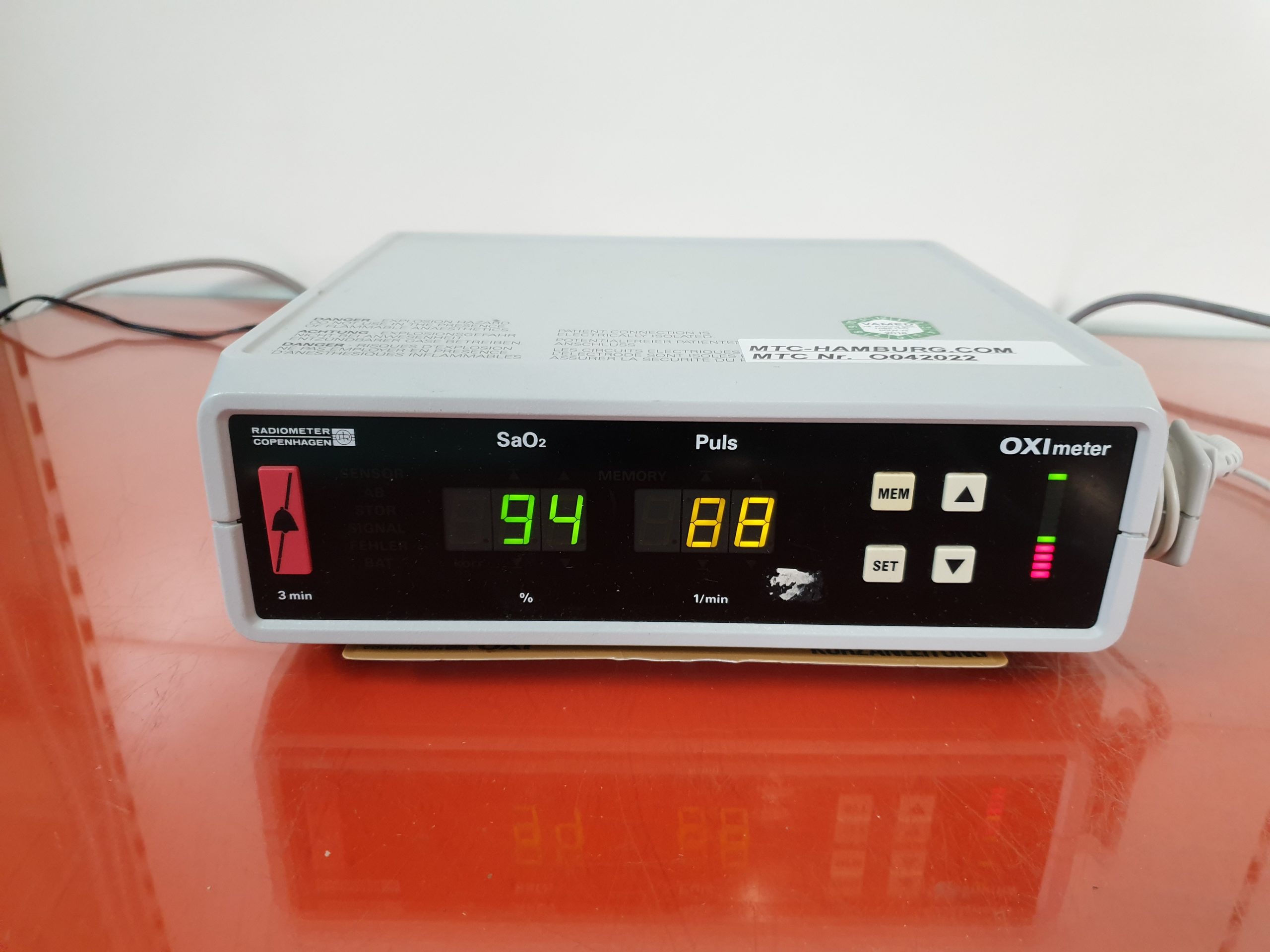 Radiometer Copenhagen OXImeter OXI3 mit SpO2 Sensor thumbnail 2
