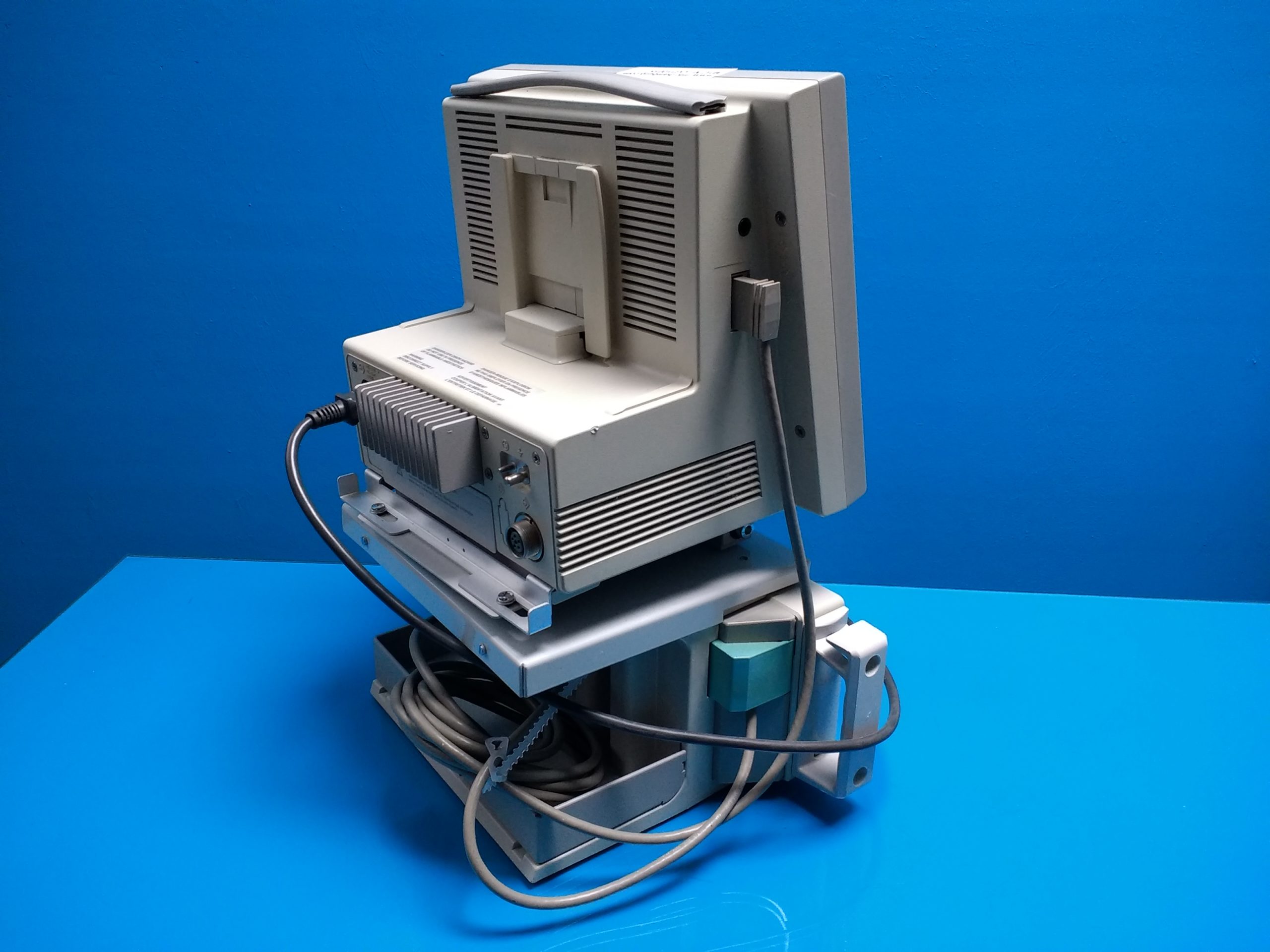 Hewlett Packard Viridia 24CT Patientenmonitor thumbnail 8