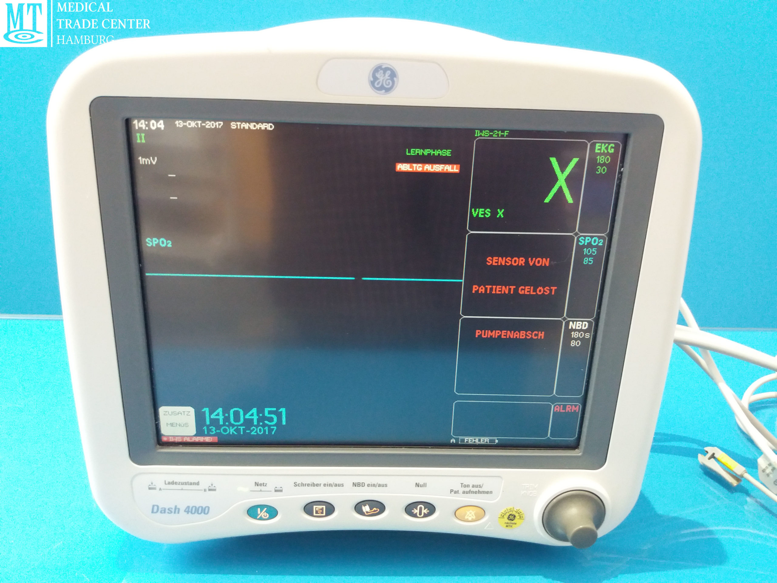 GE Dash 4000 Überwachungsmonitor — image 1 of 2