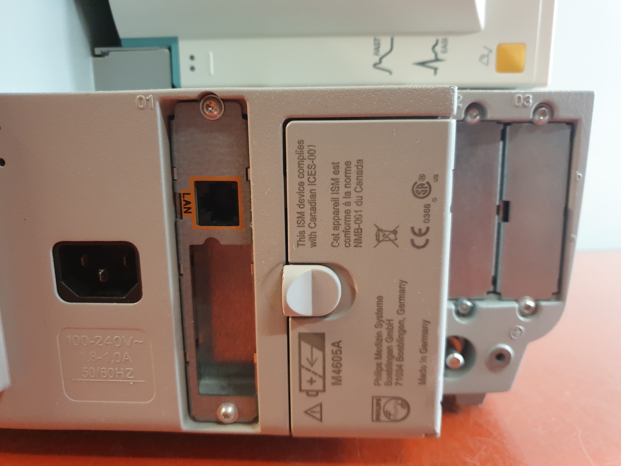 Philips IntelliVue MP20 // MP 20 Patientenmonitor EKG SpO2 NiBp . mit M3001A Modul thumbnail 5