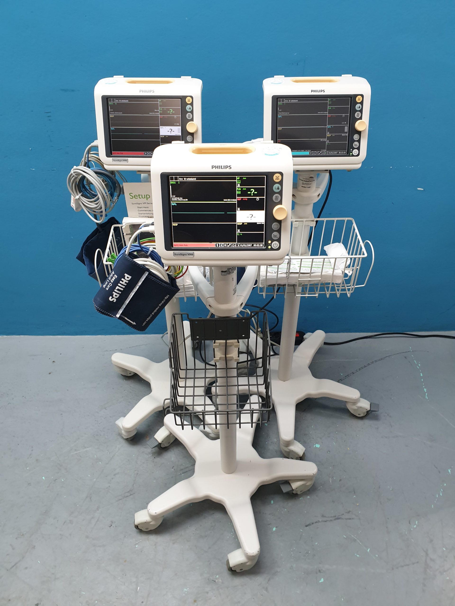 Philips SureSigns VM6 NIBP SpO2, EkG, Temp, …. Fahrbar thumbnail 3