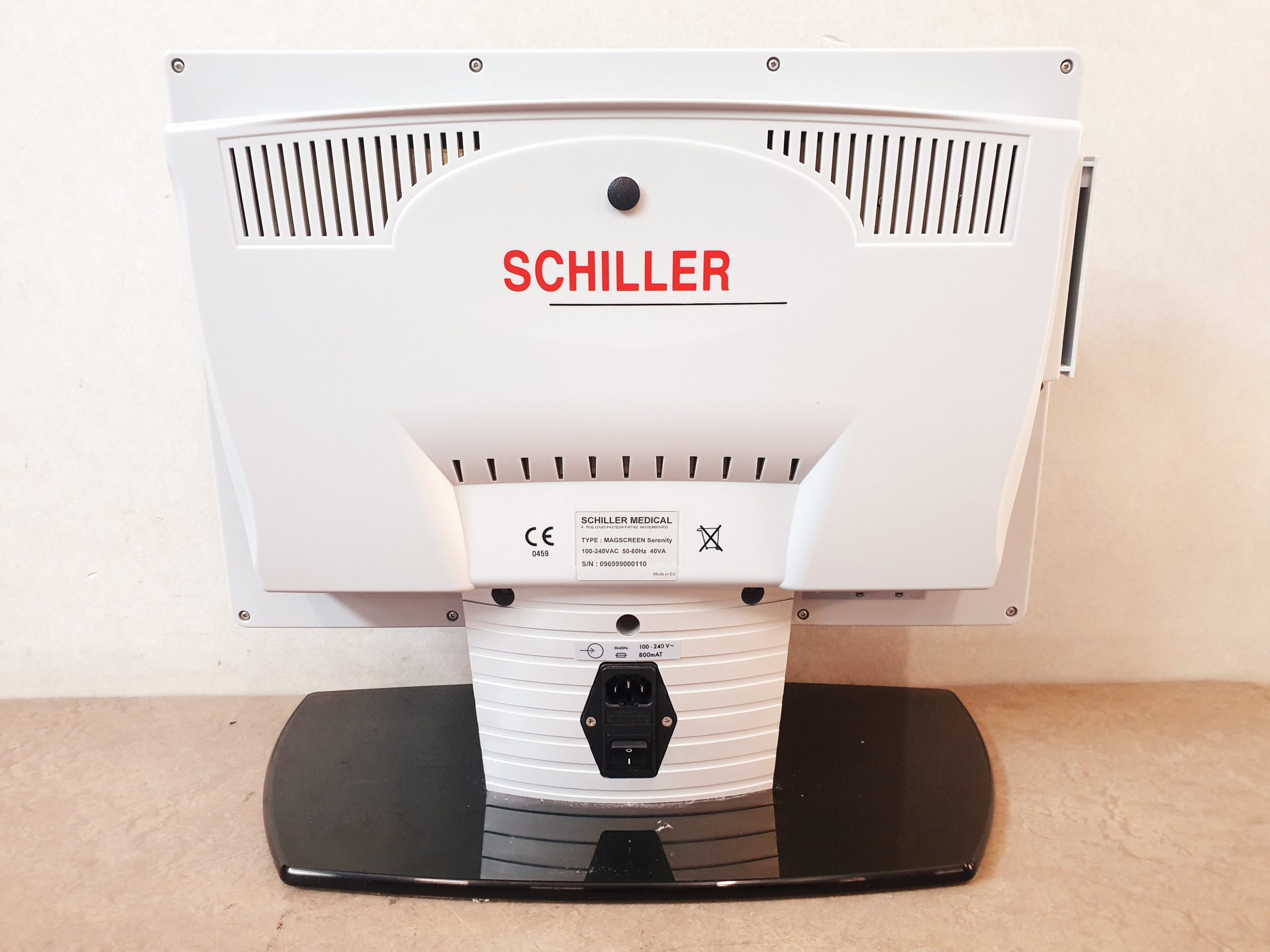 Schiller MAGLIFE Serenity MRI Monitor — image 1 of 7