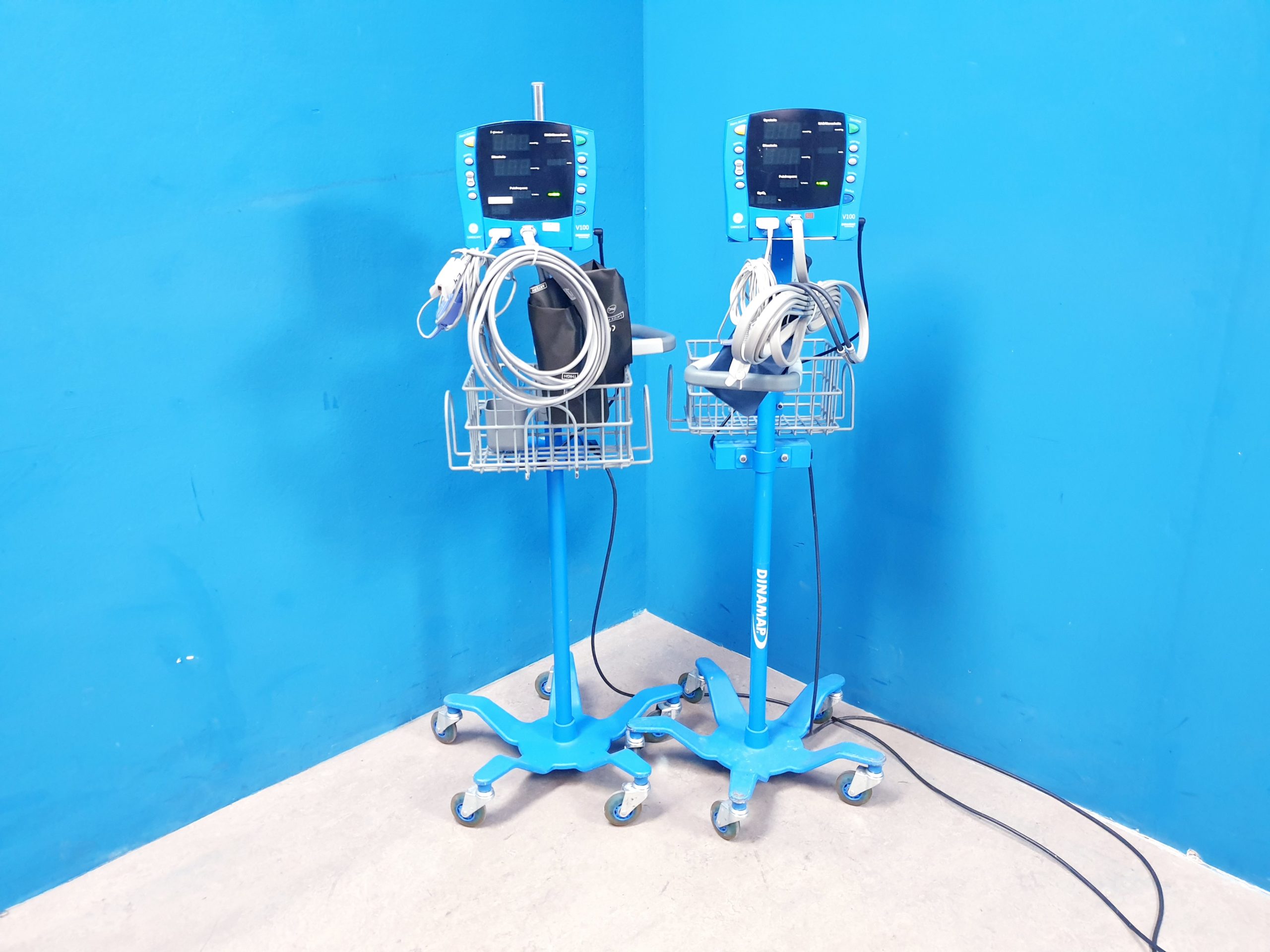 Ge Carescape Dynamap V100 Vitalzeichen PatientenMonitor thumbnail 2