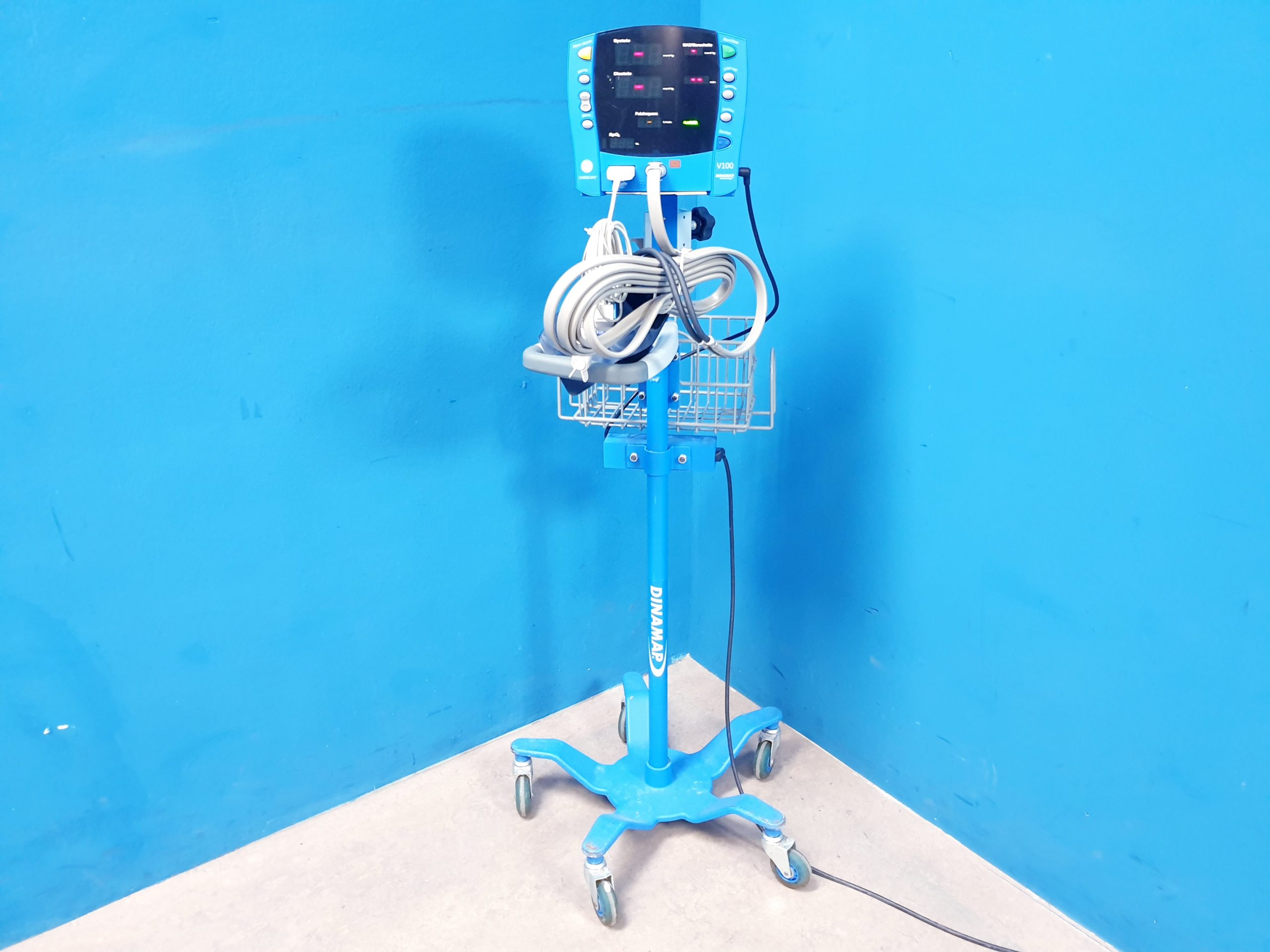 Ge Carescape Dynamap V100 Vitalzeichen PatientenMonitor thumbnail 3