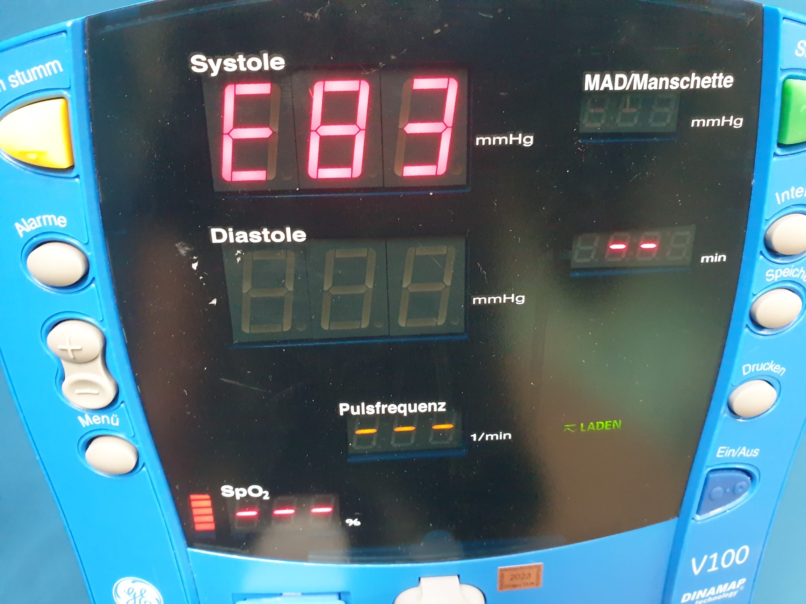 Ge Carescape Dynamap V100 Vitalzeichen PatientenMonitor thumbnail 6