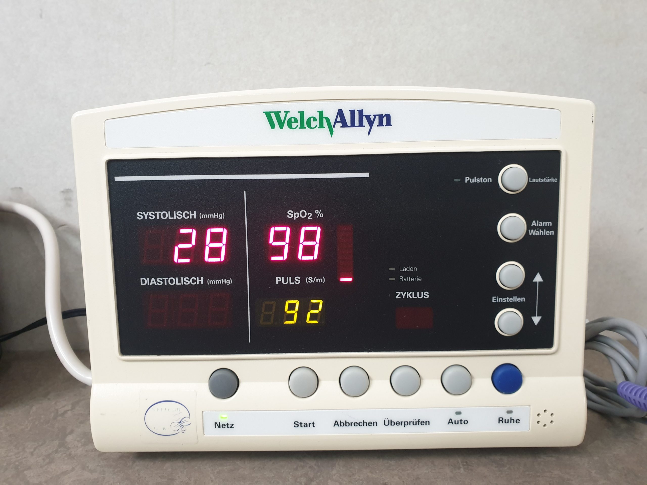 Welch allyn 52000 Series Überwachungsmonitor – Monitoring thumbnail 4