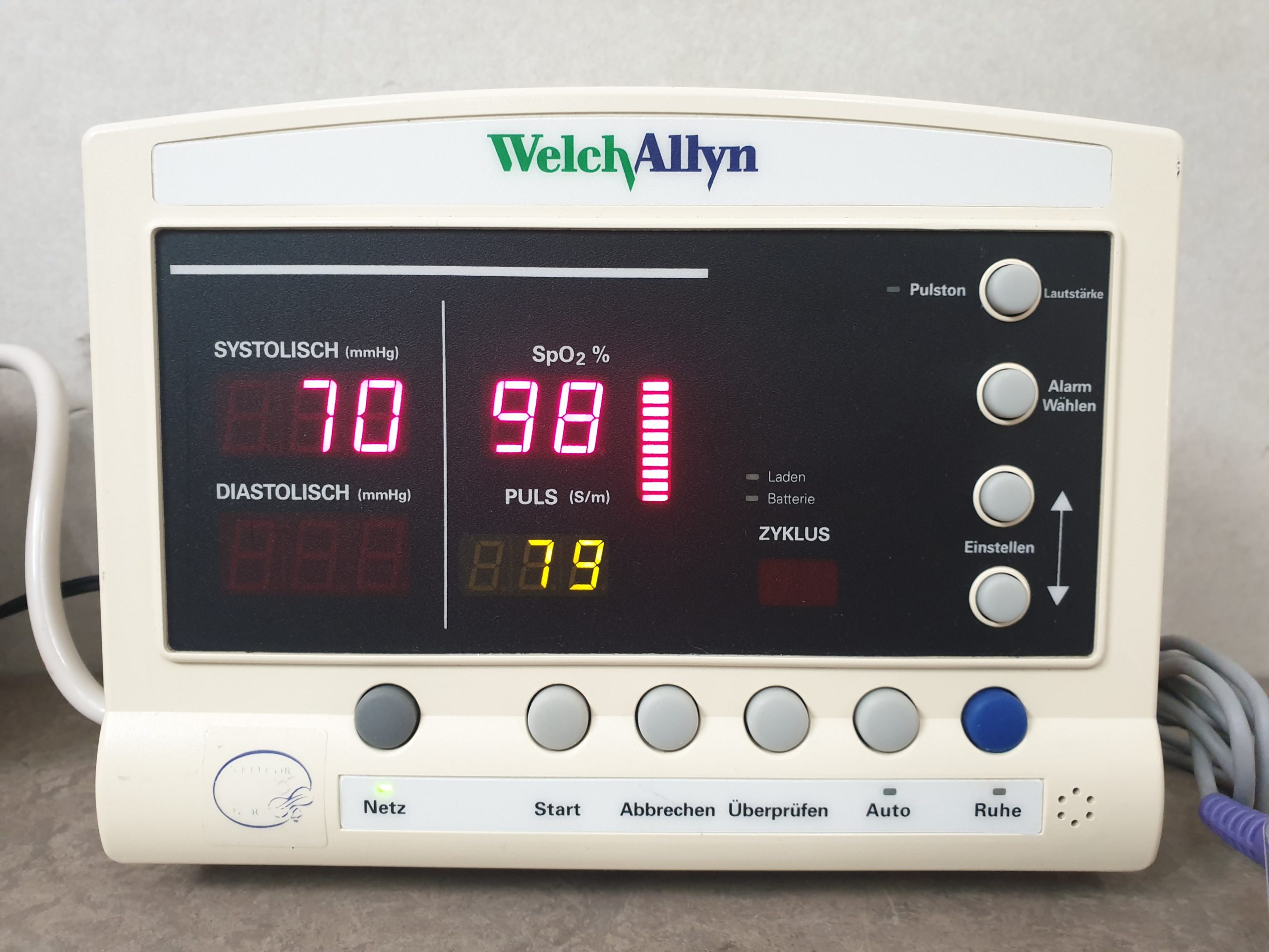 Welch allyn 52000 Series Überwachungsmonitor – Monitoring thumbnail 6
