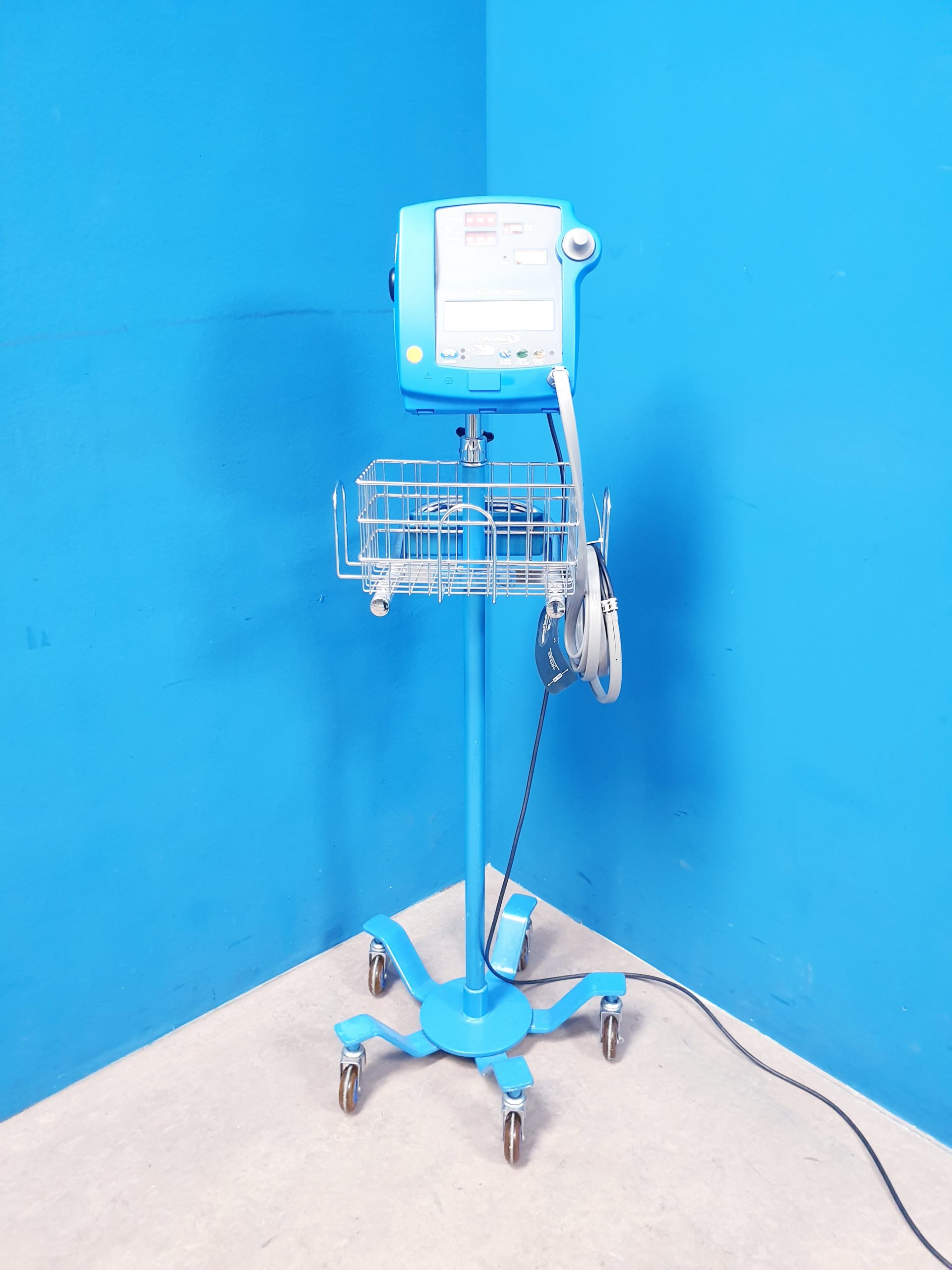 Ge Carescape Dynamap V100 Vitalzeichen PatientenMonitor thumbnail 3