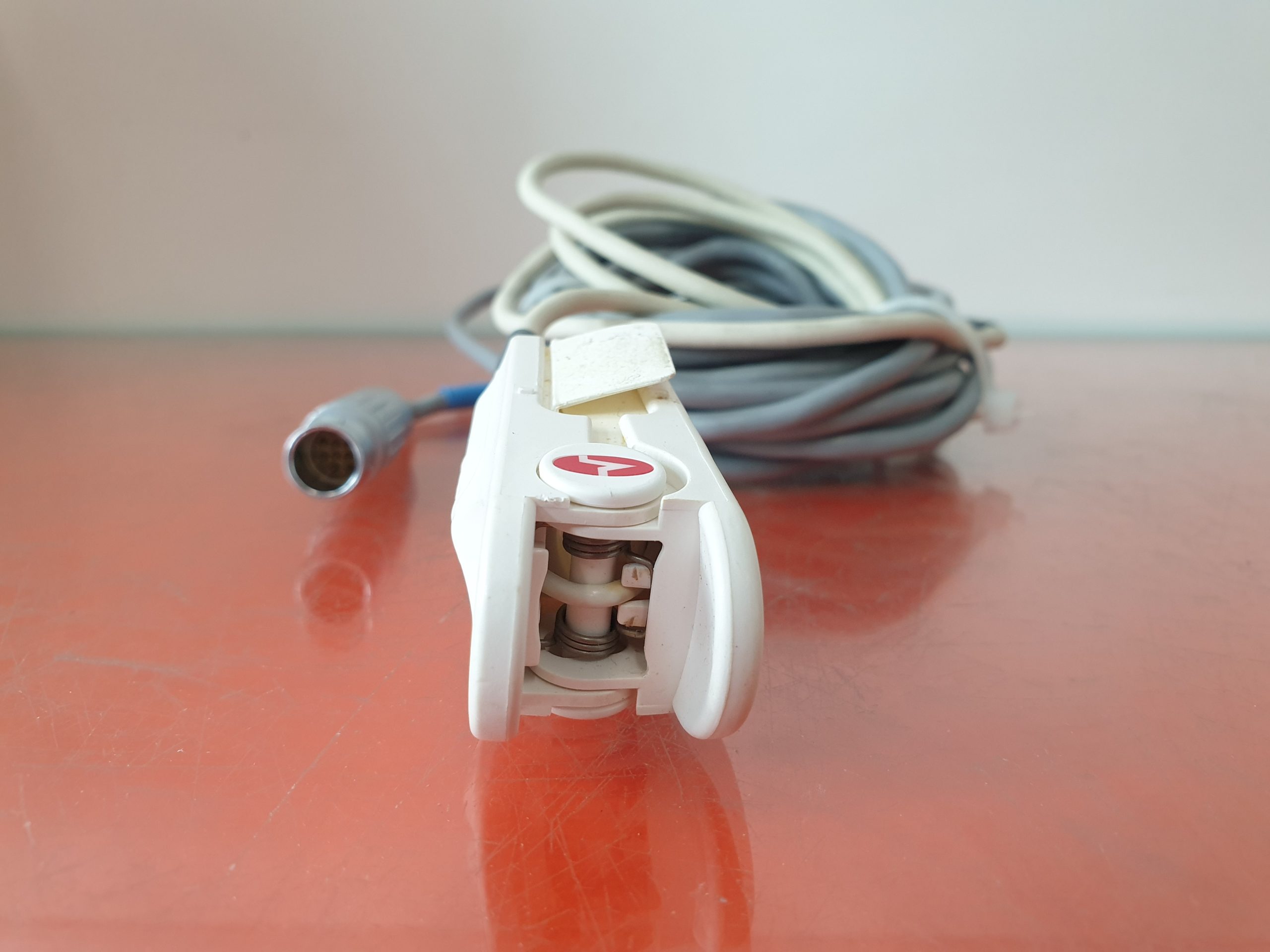 Nellcor N-200 Pulse Oxymeter thumbnail 3