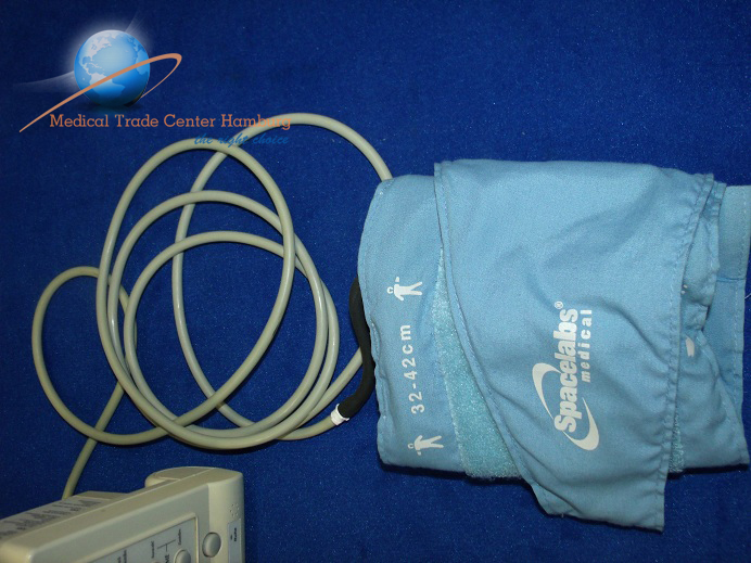 Welch Allyn 52000 Vital Signs Monitor; NIBP — image 1 of 1