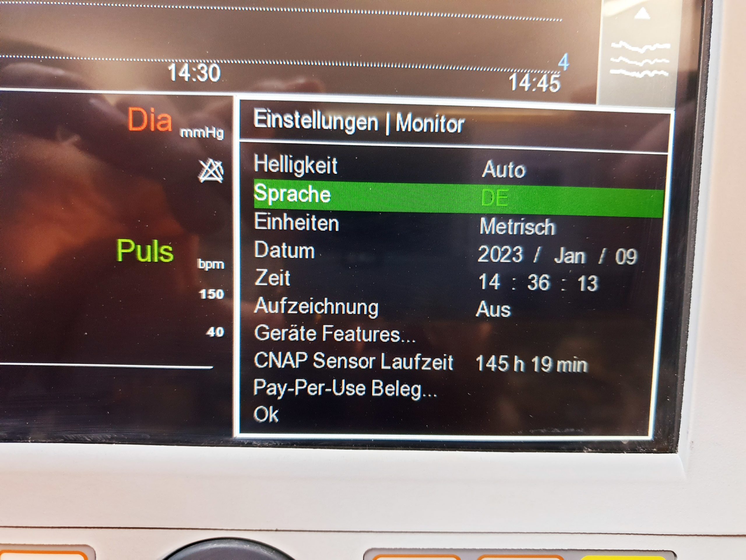 CNSystems CNAP Monitor 500 by CNSystems Continuous Noninvasive Blood Pressure Monitoring DOM 2015 thumbnail 9