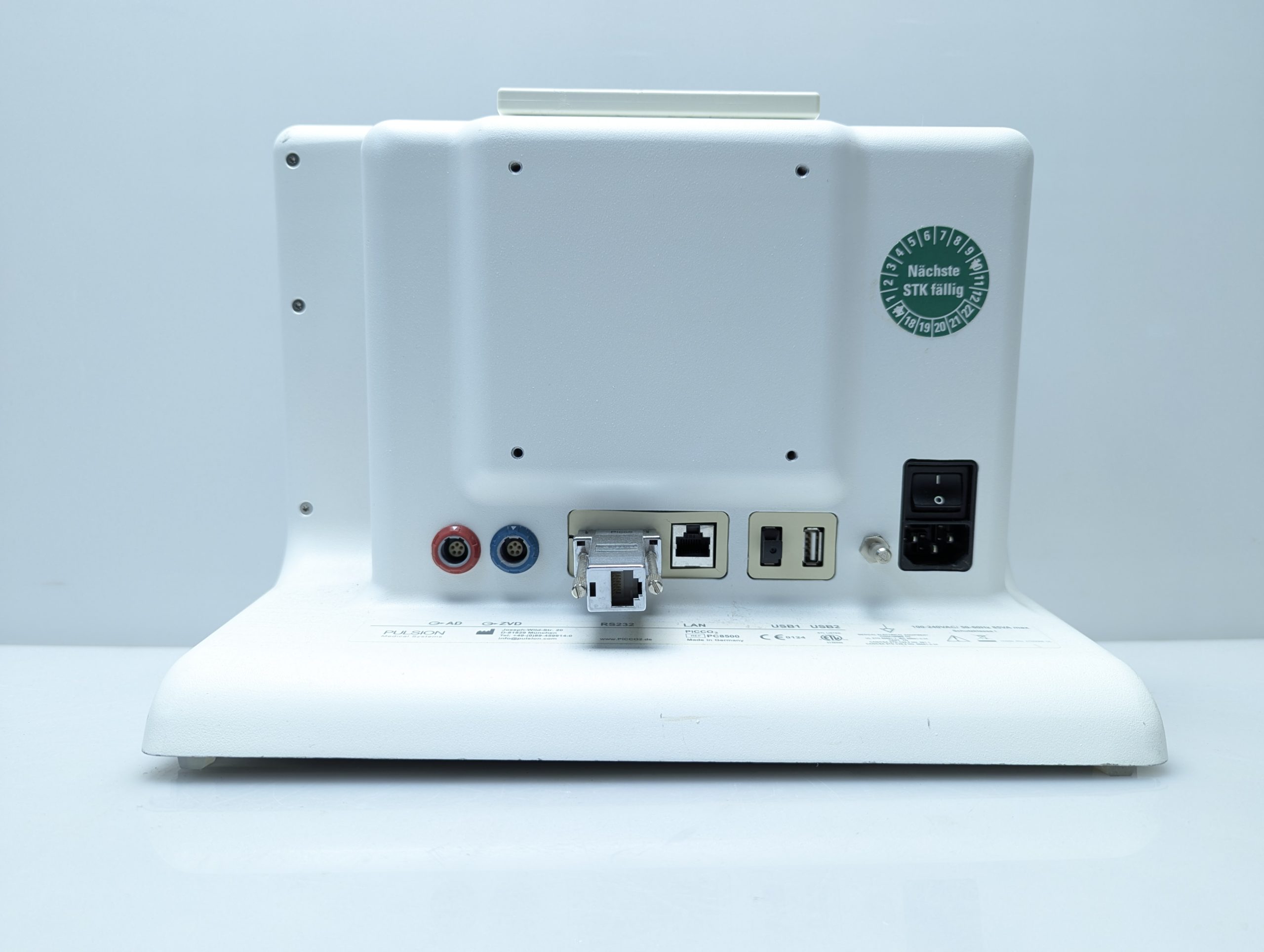 Pulsion Medical Picco2 Patient Monitor thumbnail 13