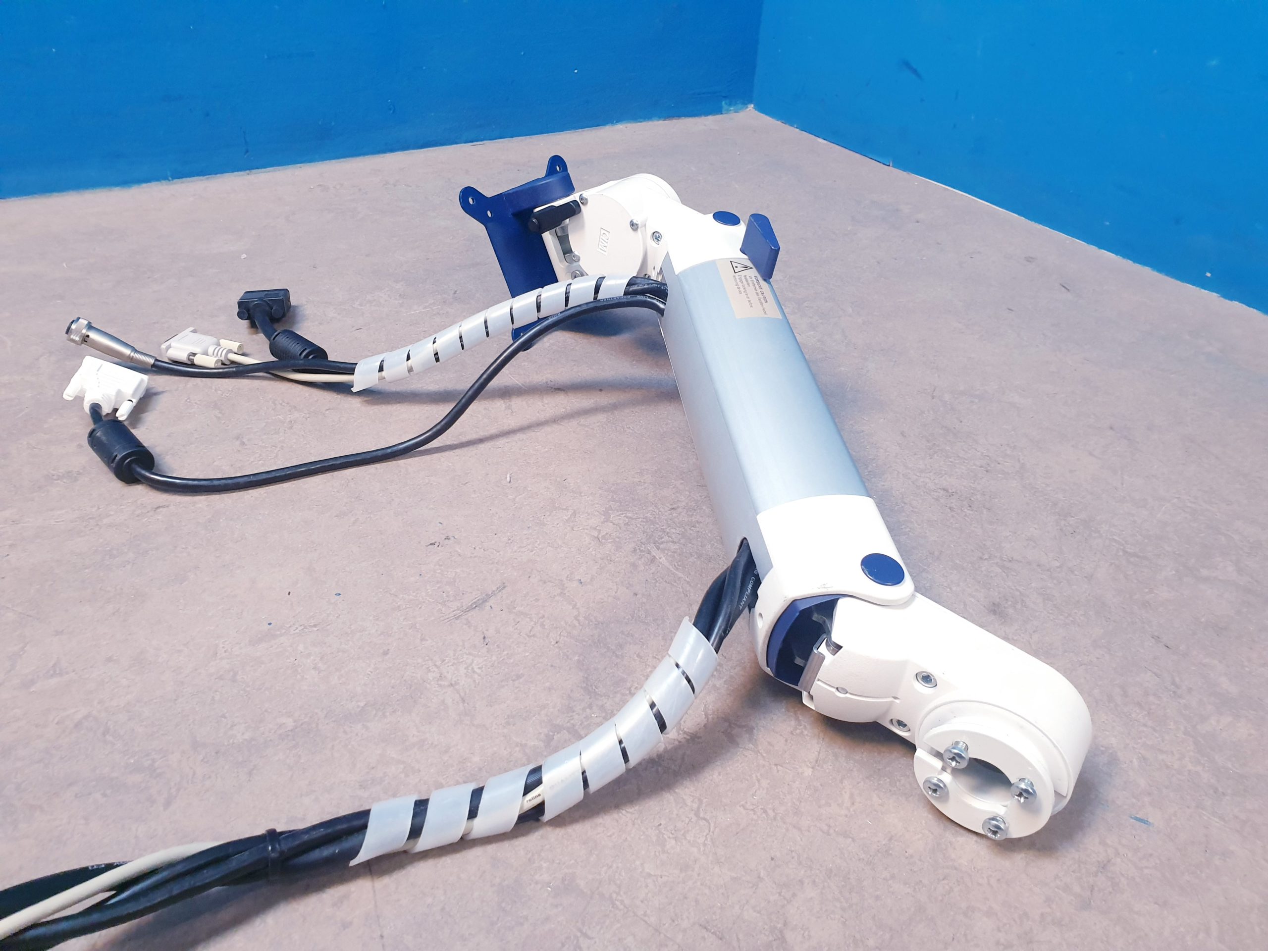 Storz Monitorhalter – Storz mit Kabel thumbnail 11