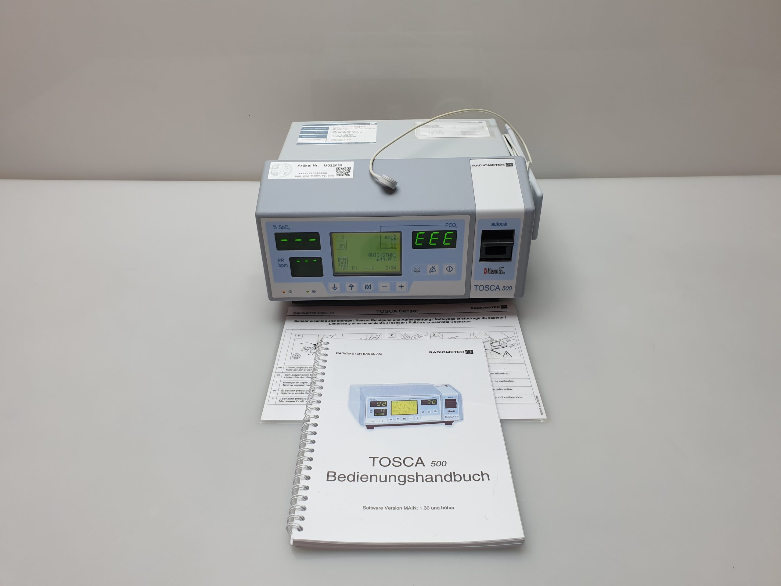 Radiometer TOSCA 500 Masimo set Spo2 Pco 2 Pulse Patient Oximeter Monitor Oxygen — image 1 of 13