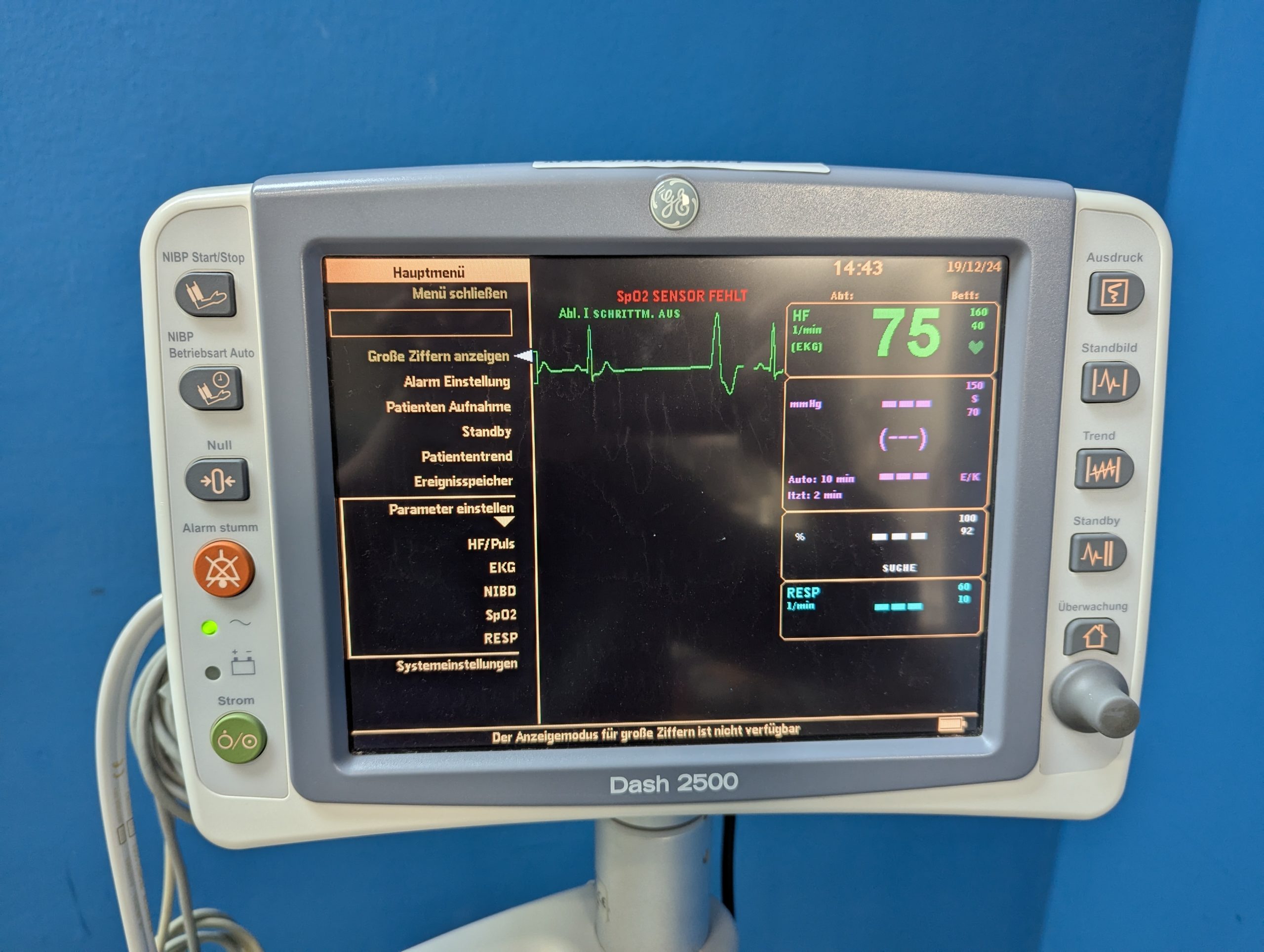 GE Dash 2500 Patienten Monitor-Überwachungsmonitor mit Fahrgestell thumbnail 14