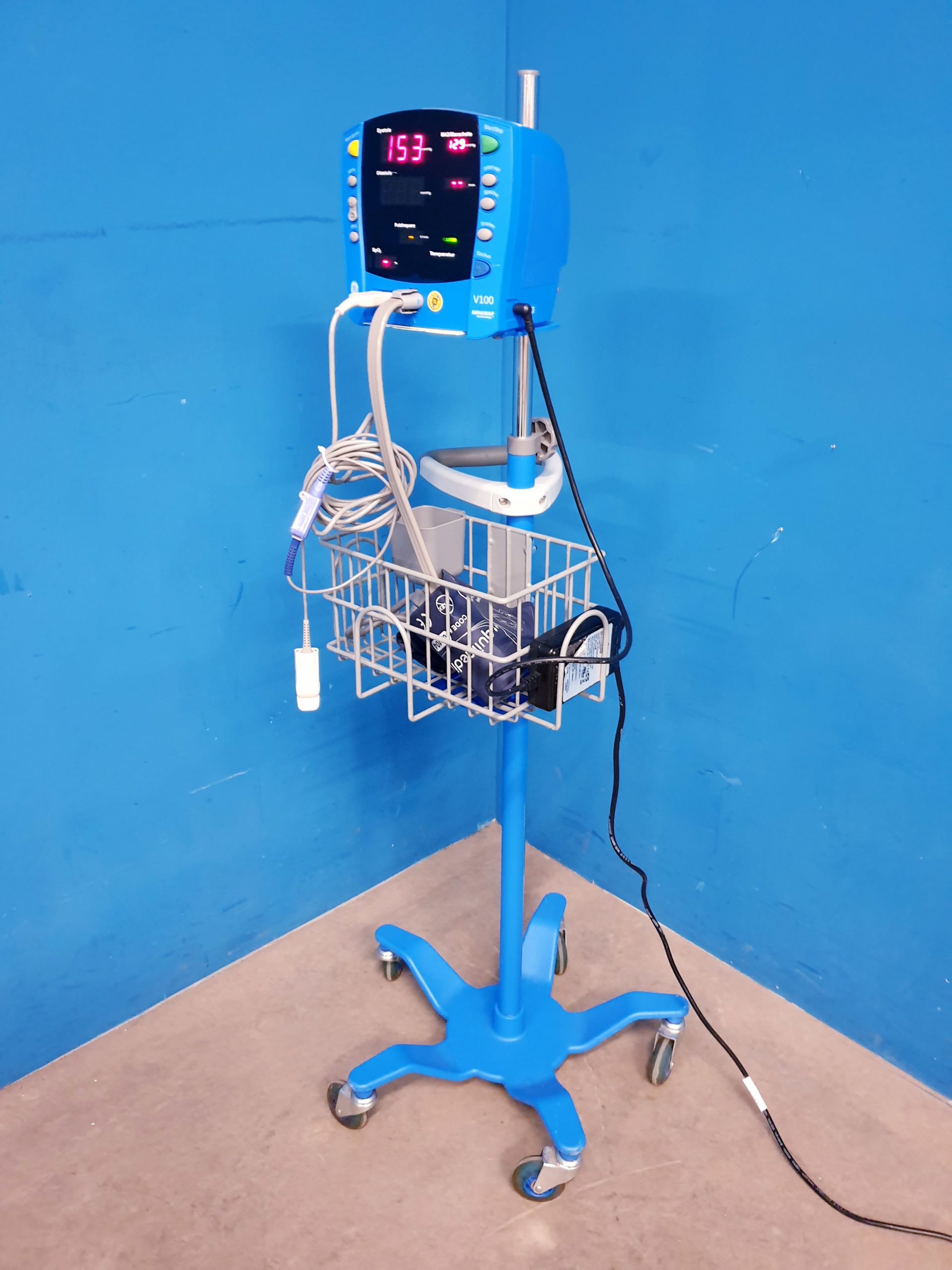 GE Carescape V100 V 100 Patientenmonitor – Fahrbar thumbnail 6