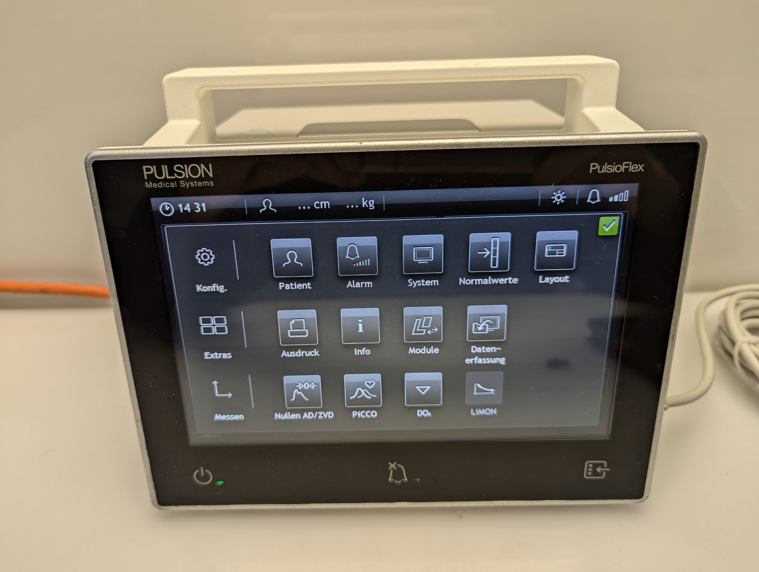 Pulsion PULSIOFLEX PC400 Überwachungsmonitor mit Zubehör thumbnail 8