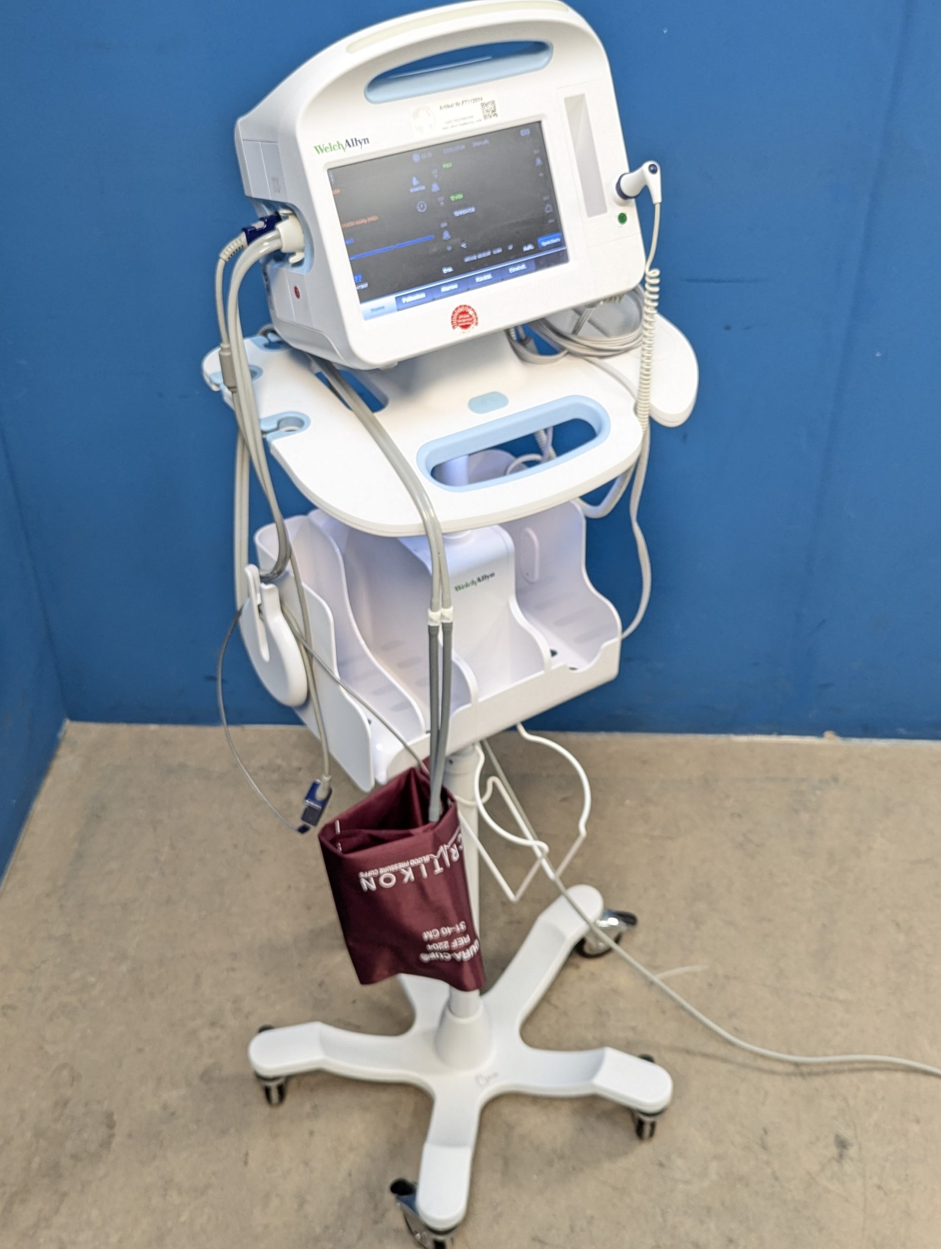 Welch Allyn Vital Signs Monitor 6000 Series Fahrbar thumbnail 4