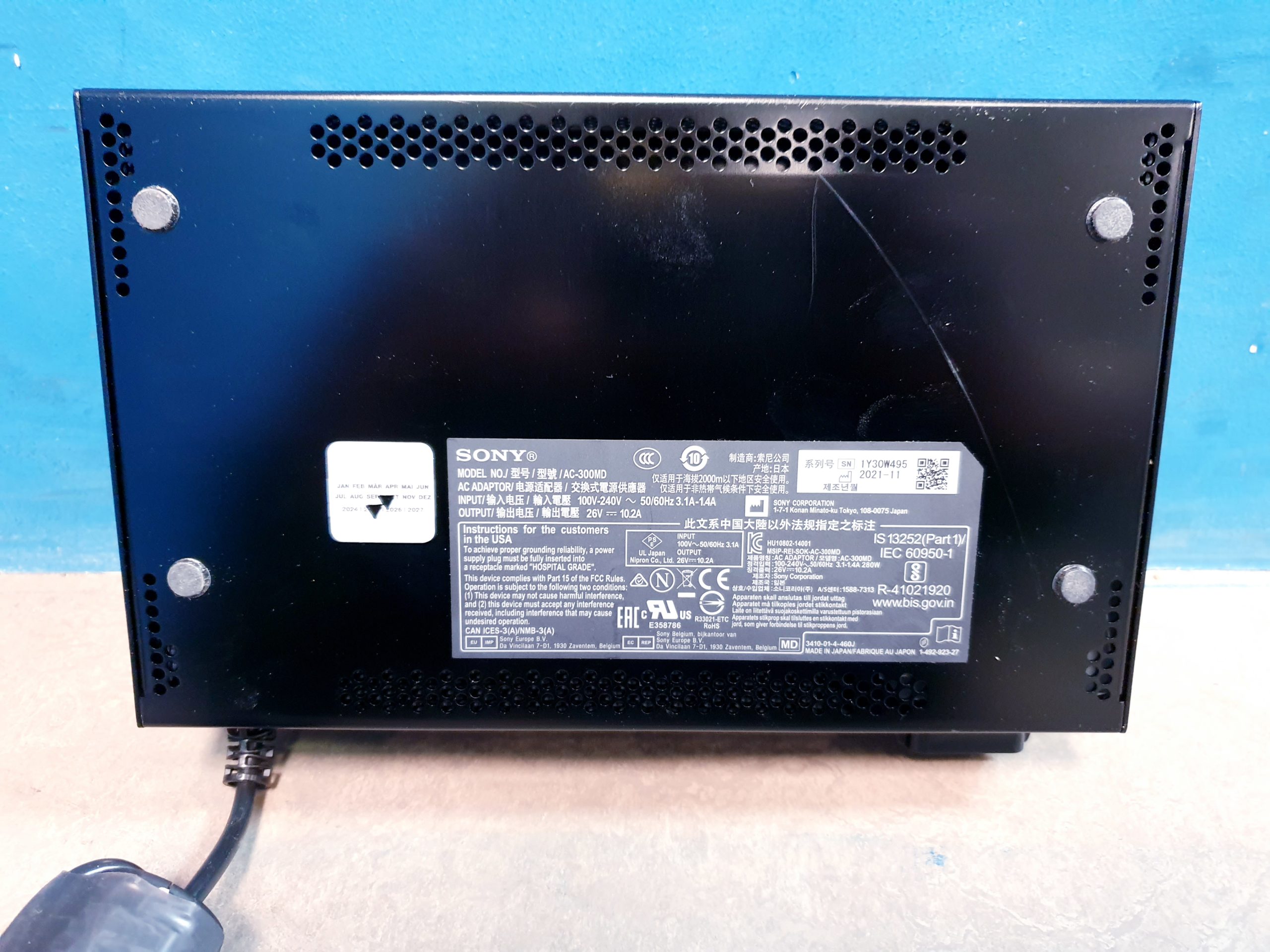 Sony LMD-X310ST 31-inch 4K LCD Medical Monitor thumbnail 9