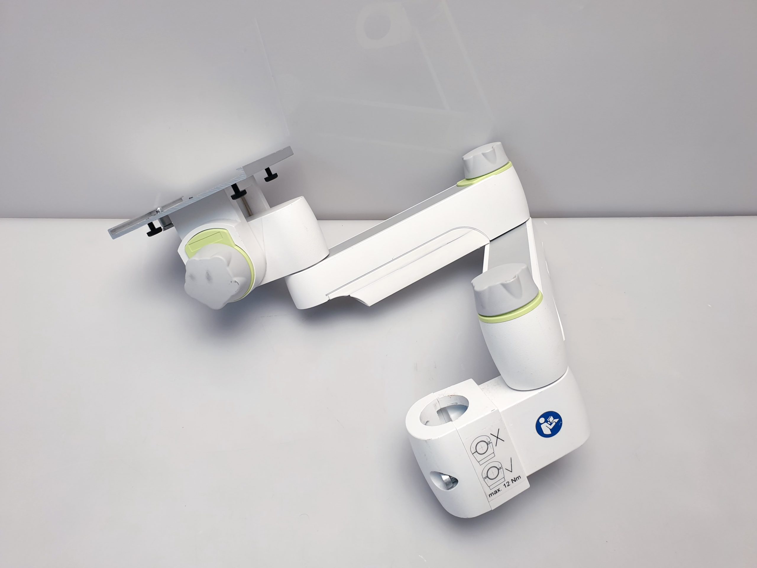 GCX Monitor Halter G25712-01 — image 1 of 13