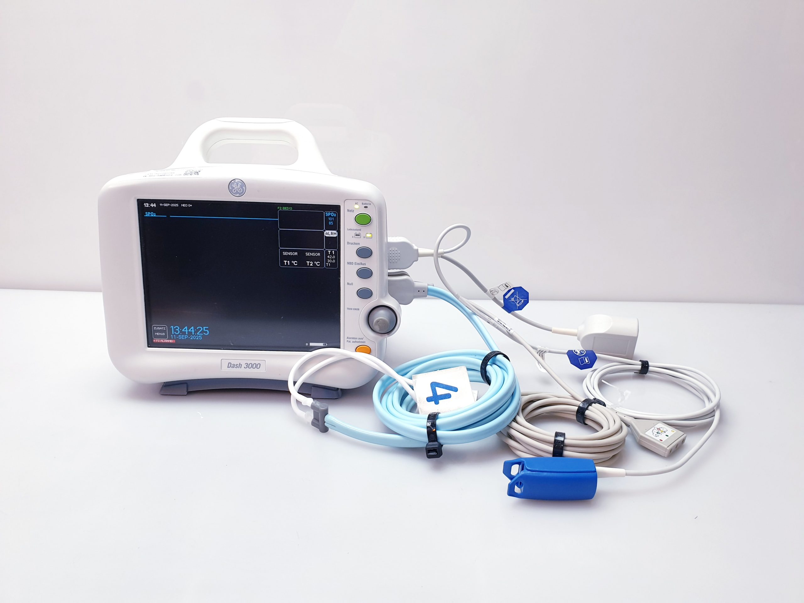 GE Dash 3000 Überwachungsmonitor — image 1 of 15