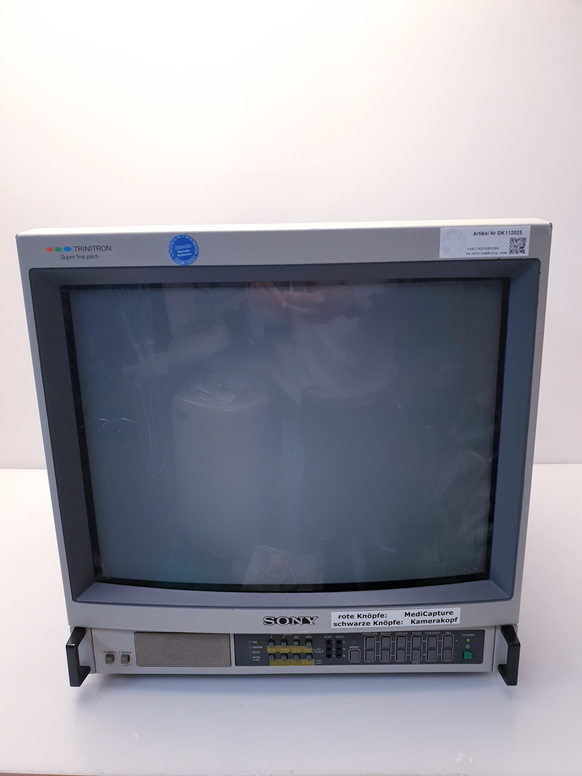 Sony Trinitron PVM-2043MD 20-Zoll-CRT-Monitor thumbnail 4