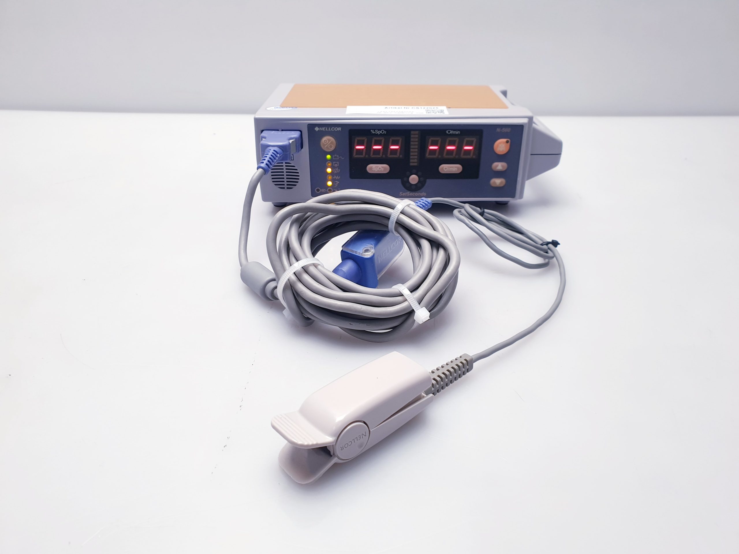Nellcor N-560 N560 SpO2 Pulse Oximeter Oxymeter mit Fingersensor – thumbnail 7