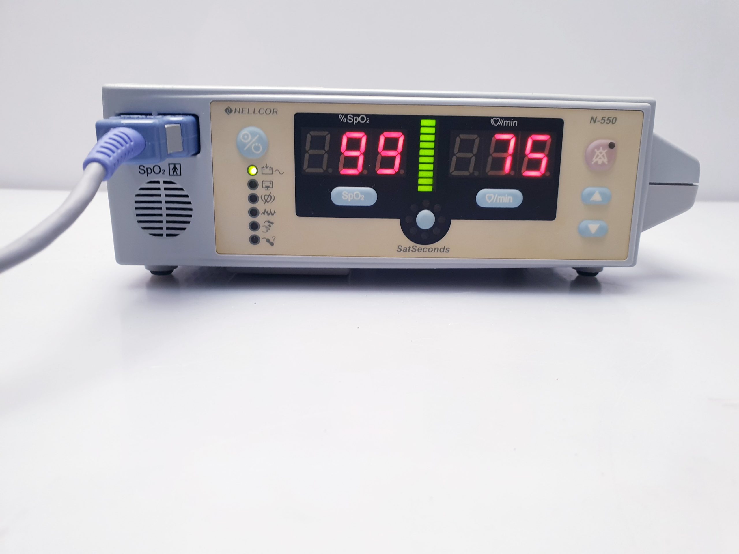 Nellcor N-550 N550 SpO2 Pulse Oximeter thumbnail 6