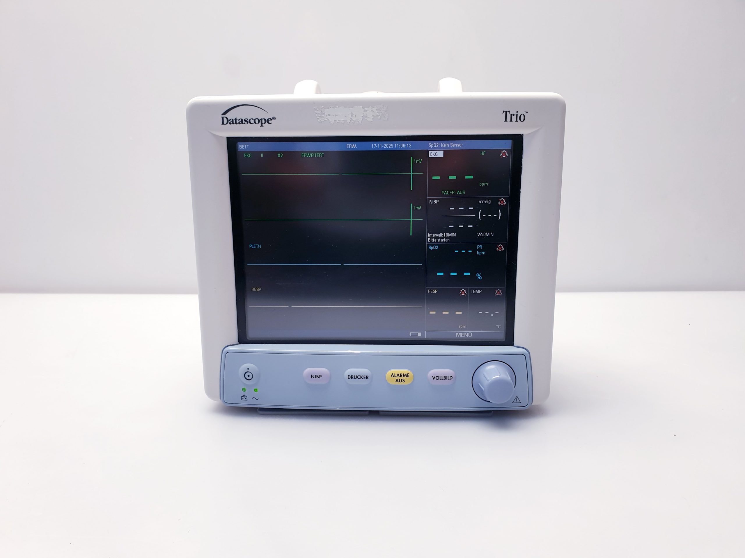 Datascope Trio Patientenmonitor – Überwachungsmonitor — image 1 of 1