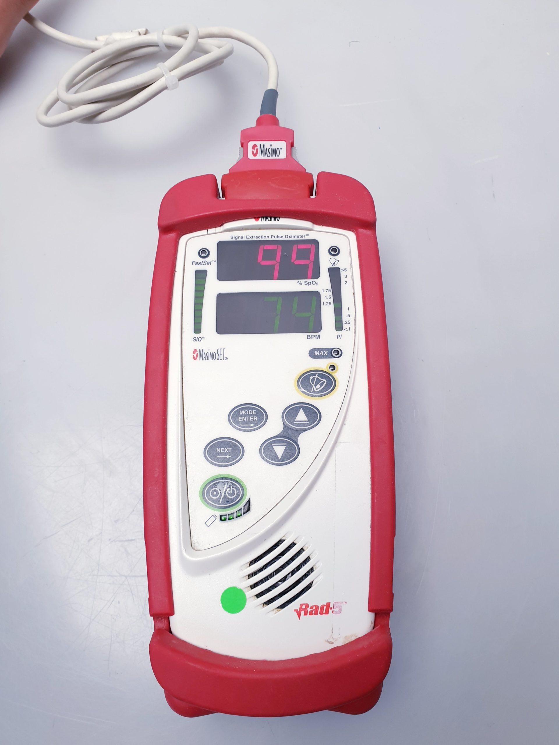 Masimo Rad-5 Rad5 Mobiles Pulsoximeter mit Fingersensor SpO2 Pulsoxymeter thumbnail 3
