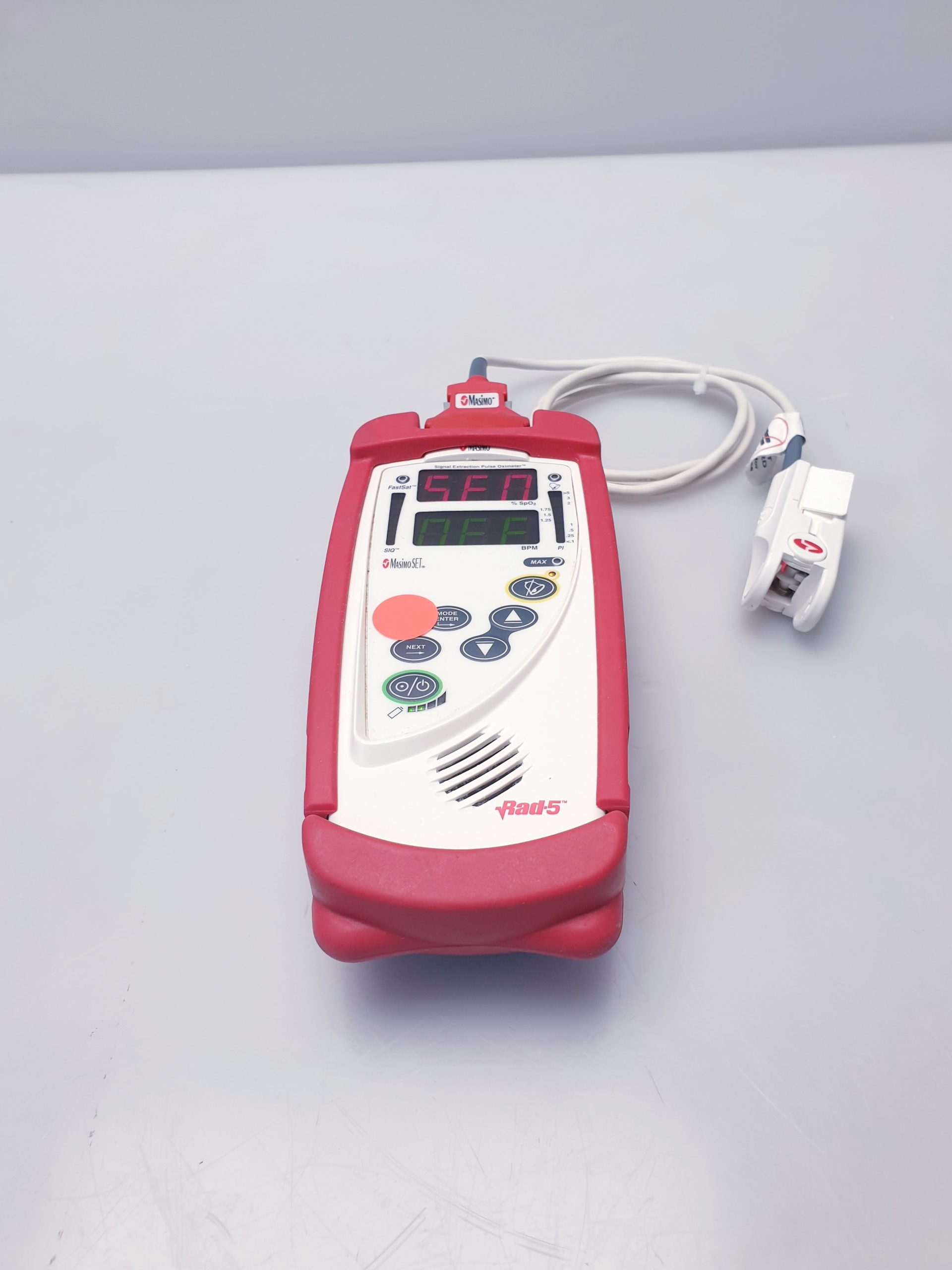 Masimo Rad-5 Mobiles Pulsoximeter mit Fingersensor thumbnail 2