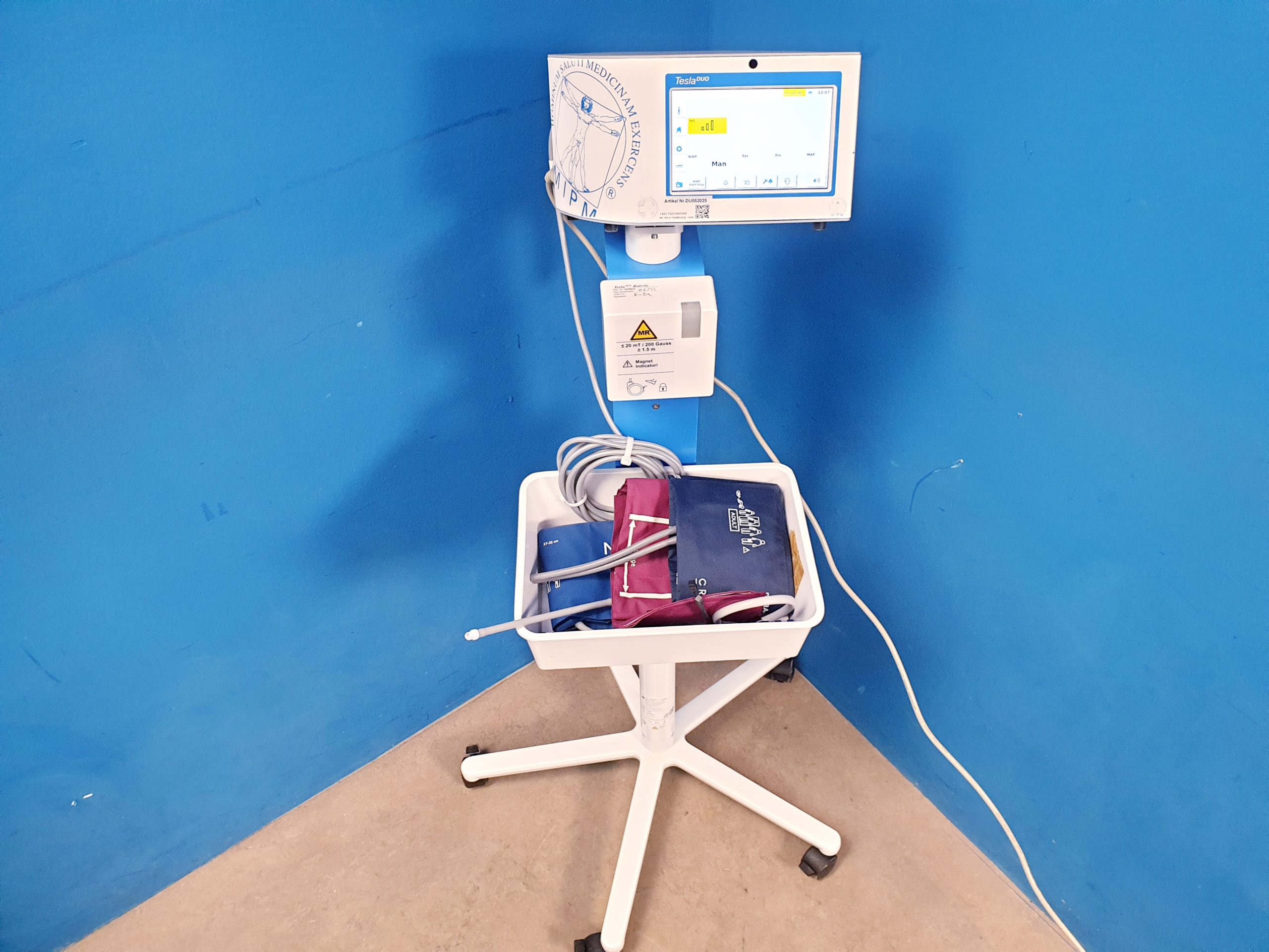 MIPM Tesla Dou MRI Patient Monitor — image 1 of 5
