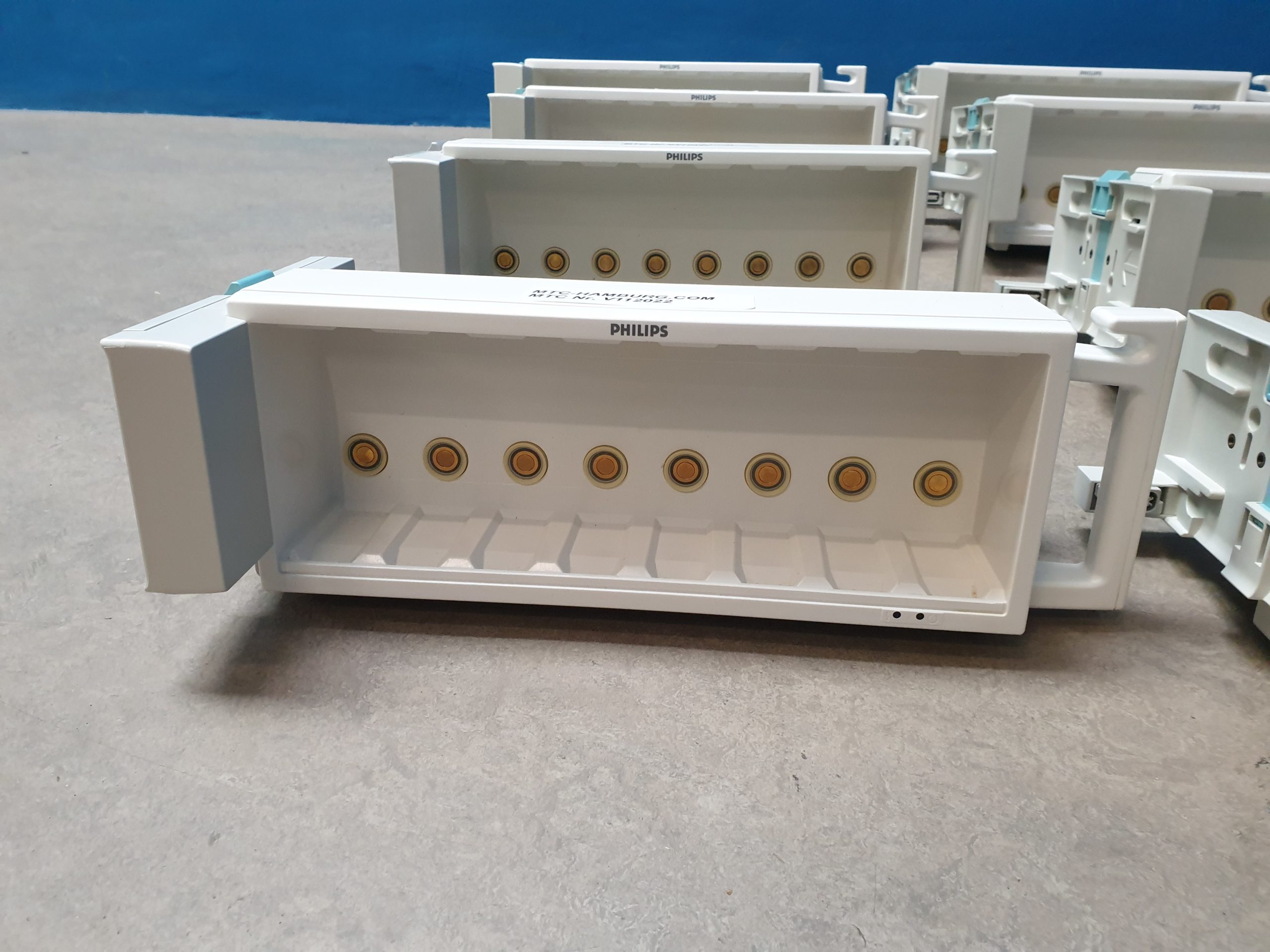Philips M8048A Intellivue Module Racks — image 1 of 13