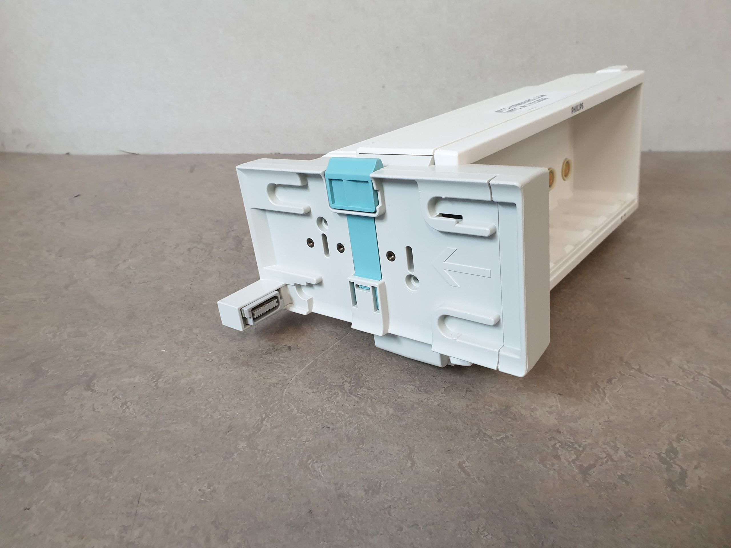 Philips M8048A Intellivue Module Racks thumbnail 3