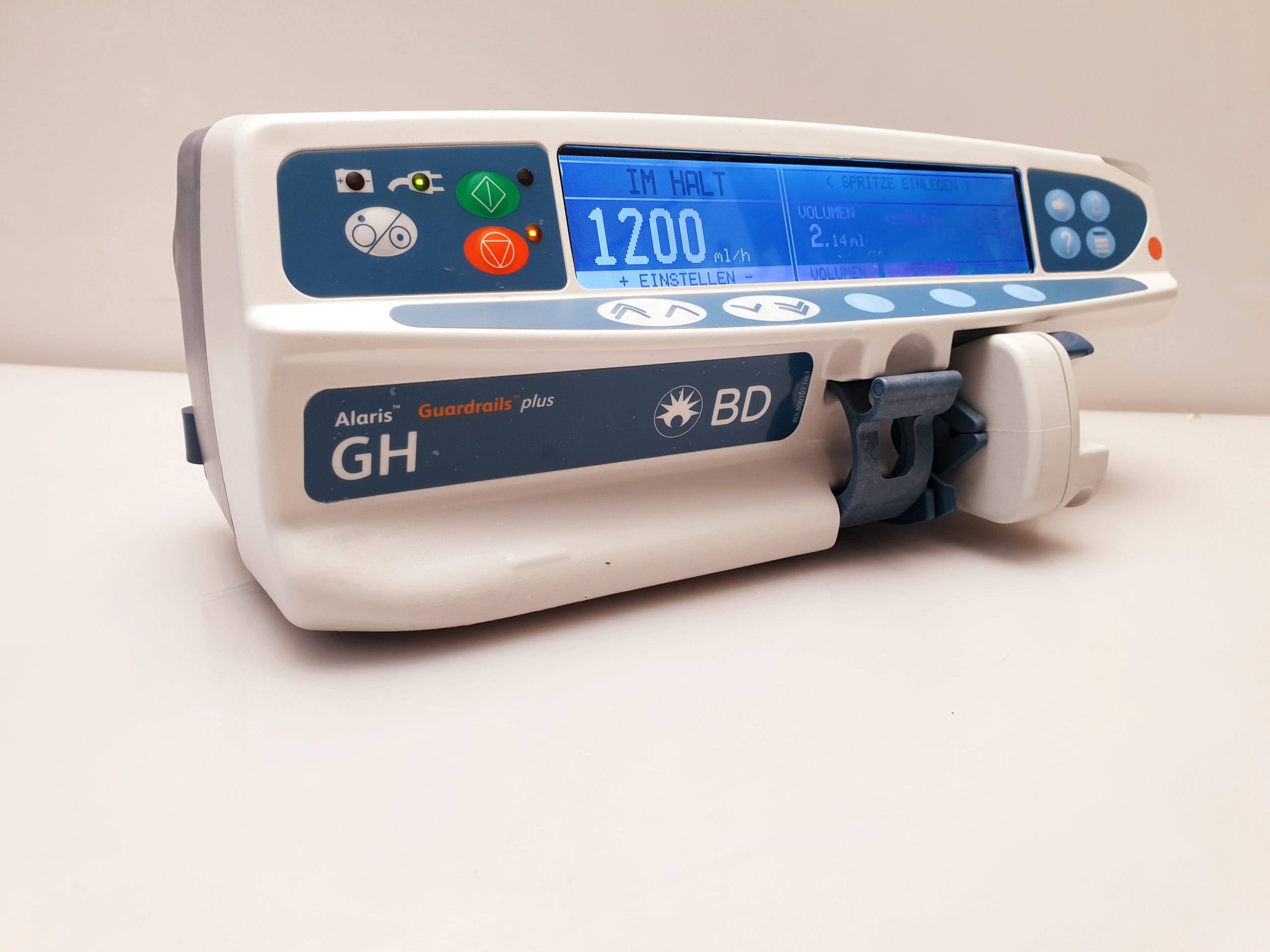 BD Carfusion Alaris GH Guardrails plus Spritzenpumpe thumbnail 6