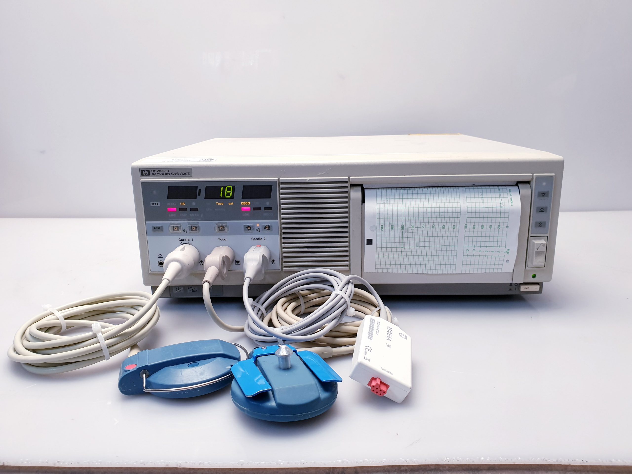 Philips Series 50XM – Fetal Monitor – mit Toco und US Sonden — image 1 of 14