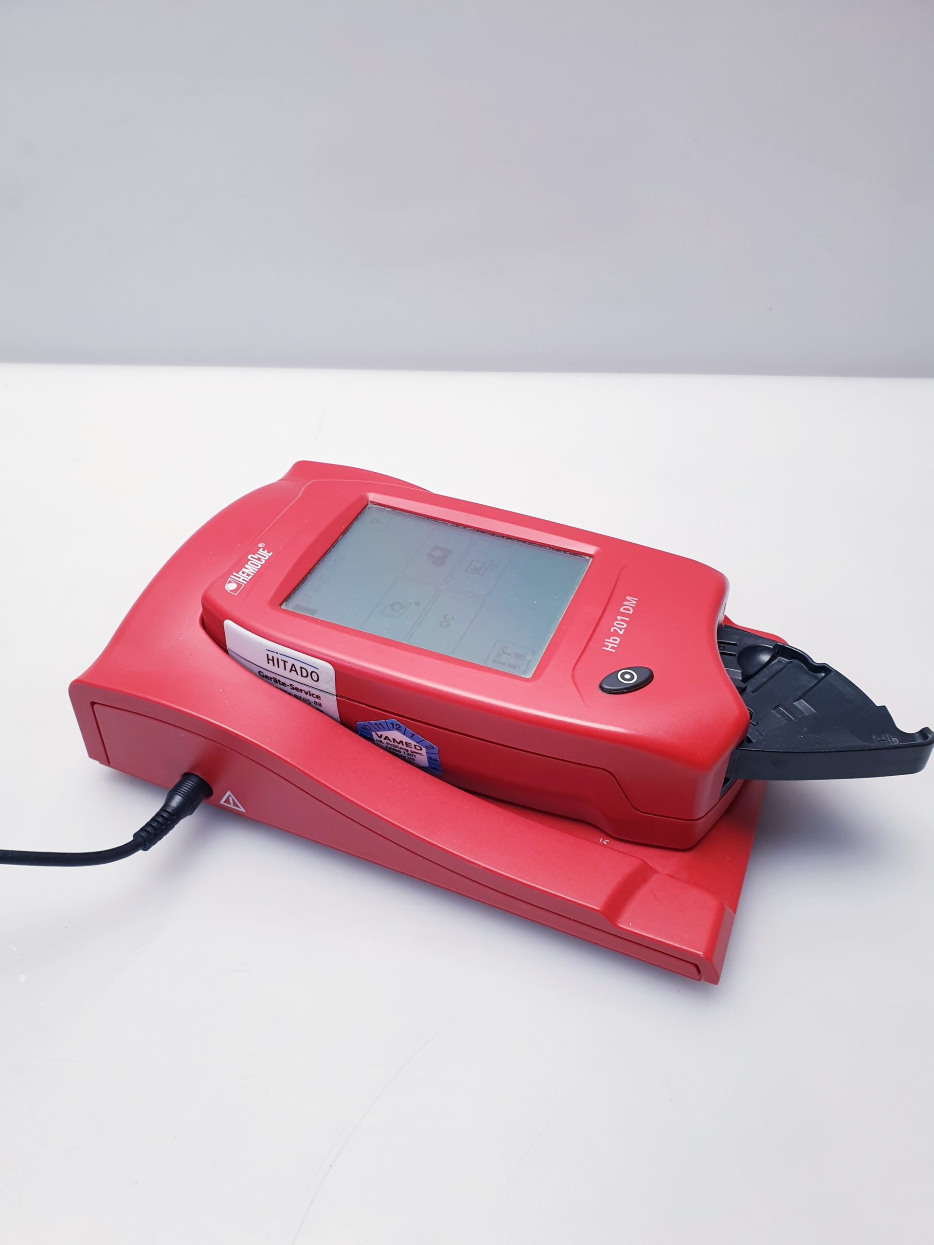 HemoCue Hemoglobin 201 DM Analyser thumbnail 6