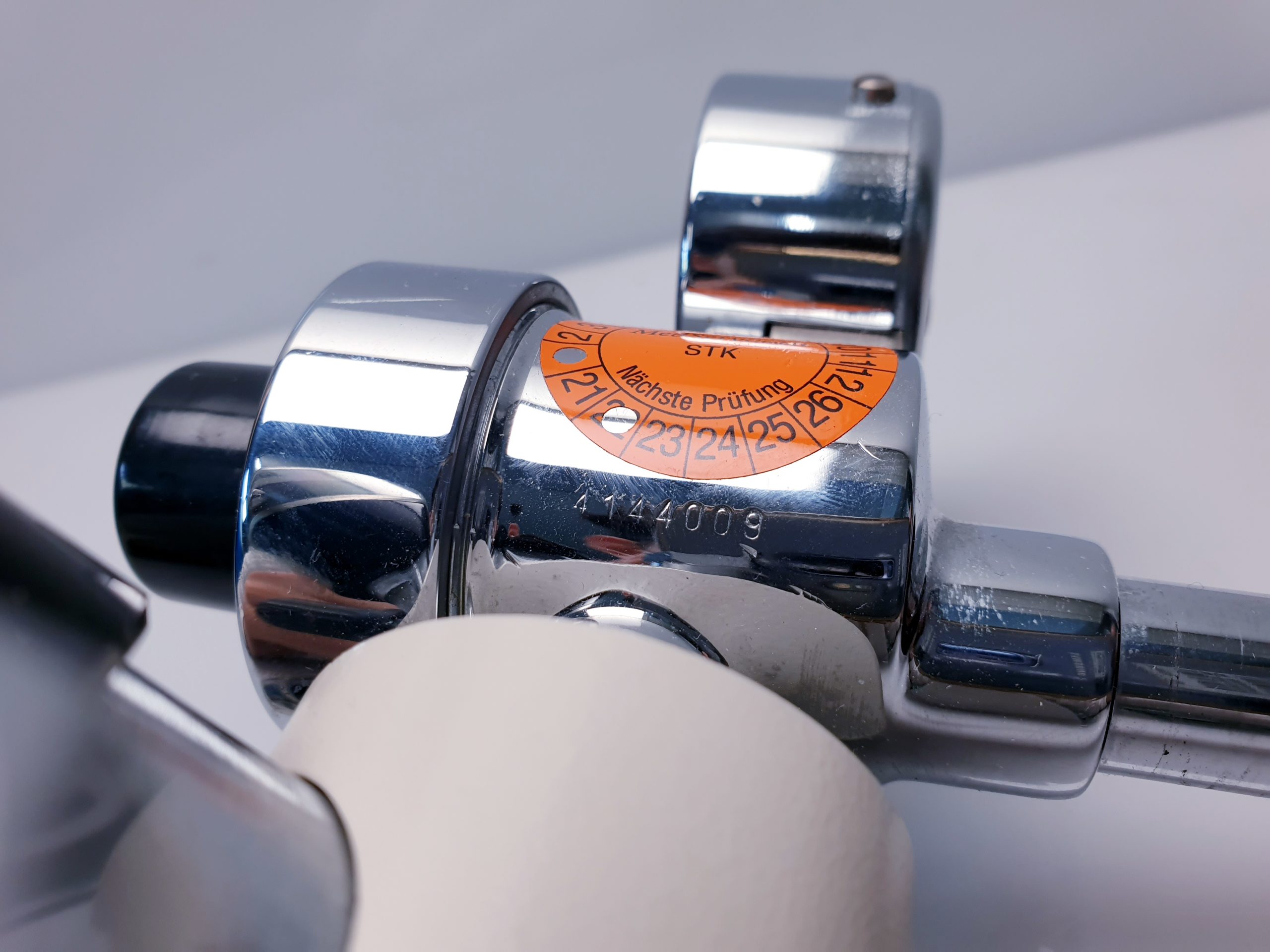Dräger Druckminderer mit 02 Anschlüsse thumbnail 4