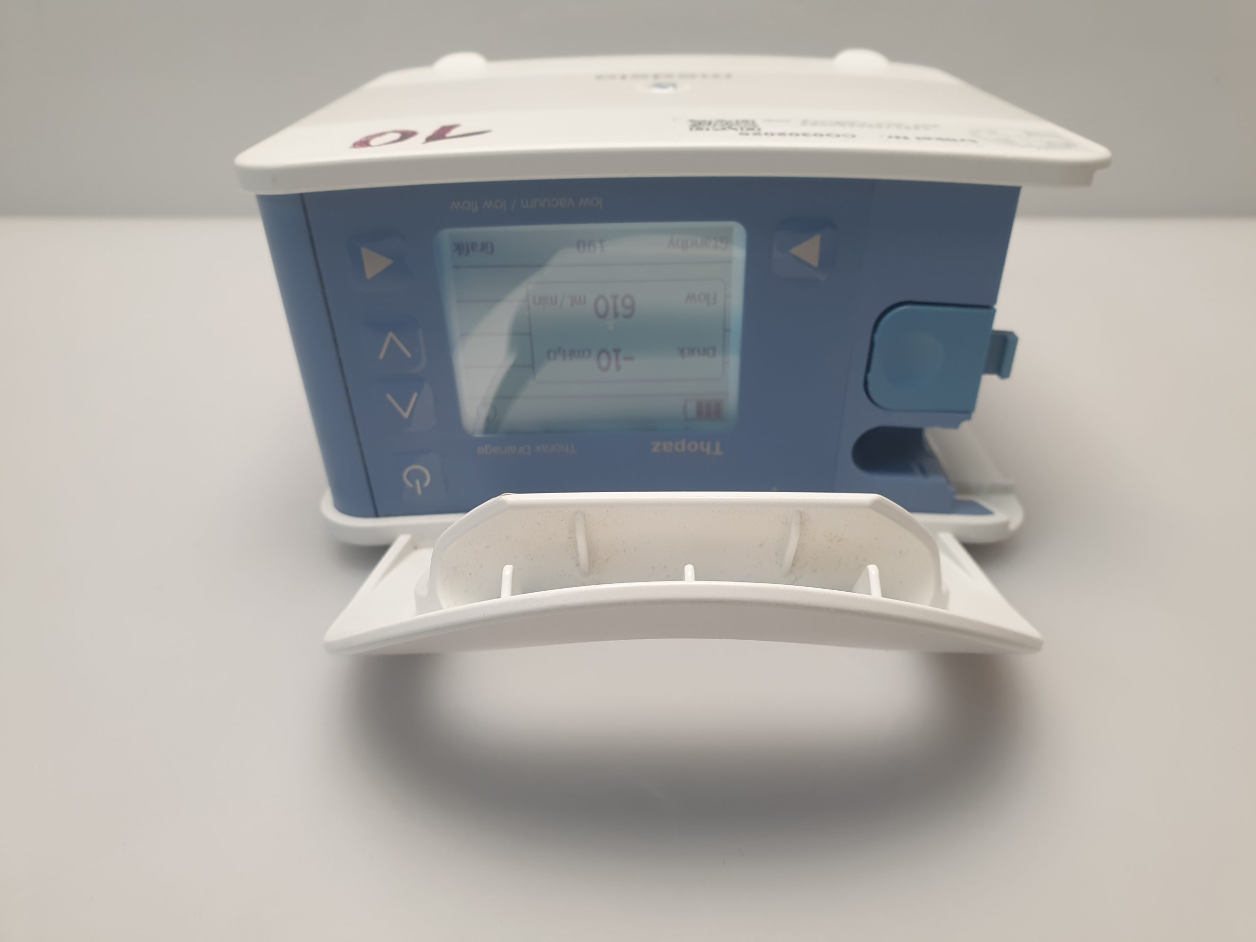 Medela 200.2219 Thopaz Thorax Drainage Low Vacuum Low Flow — image 1 of 11